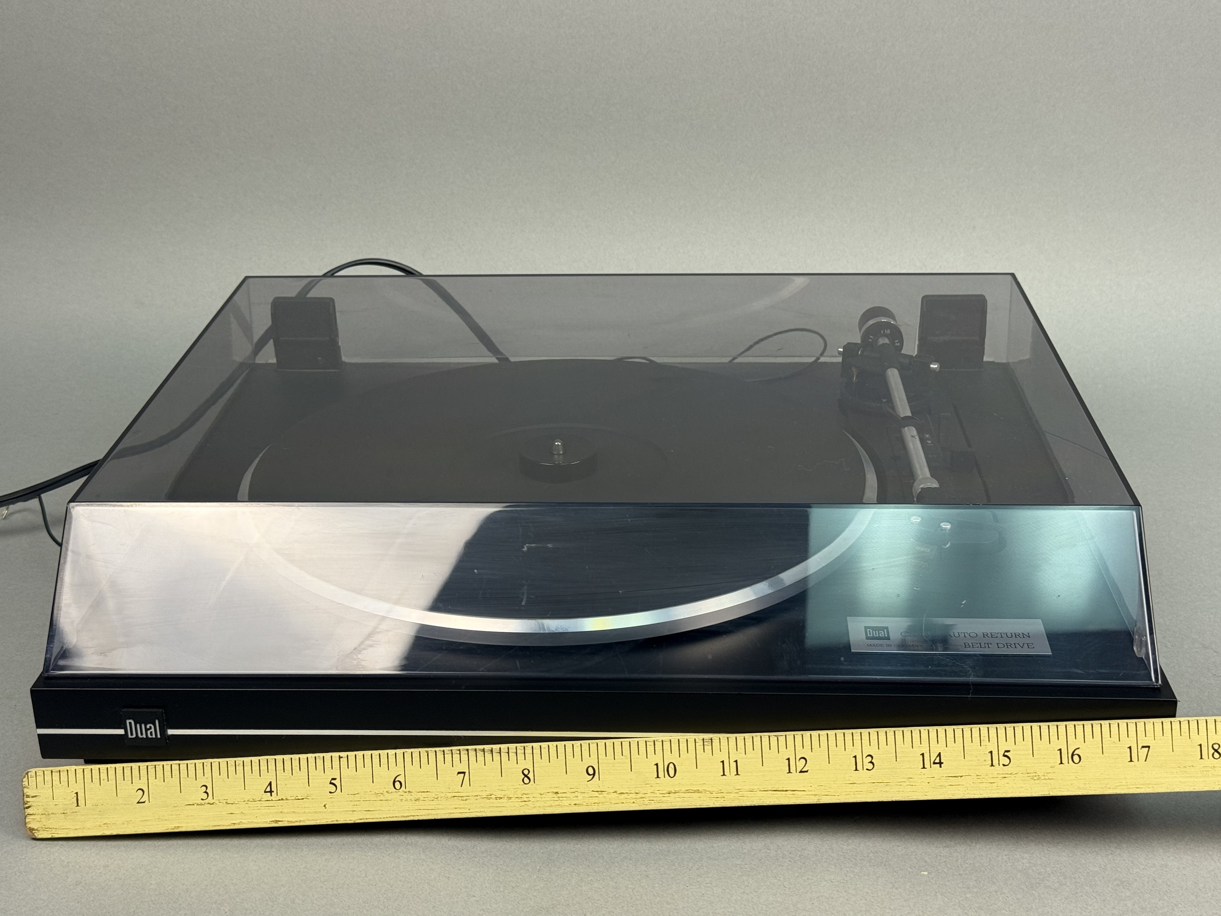 Dual CS 431 Belt Drive Turntable