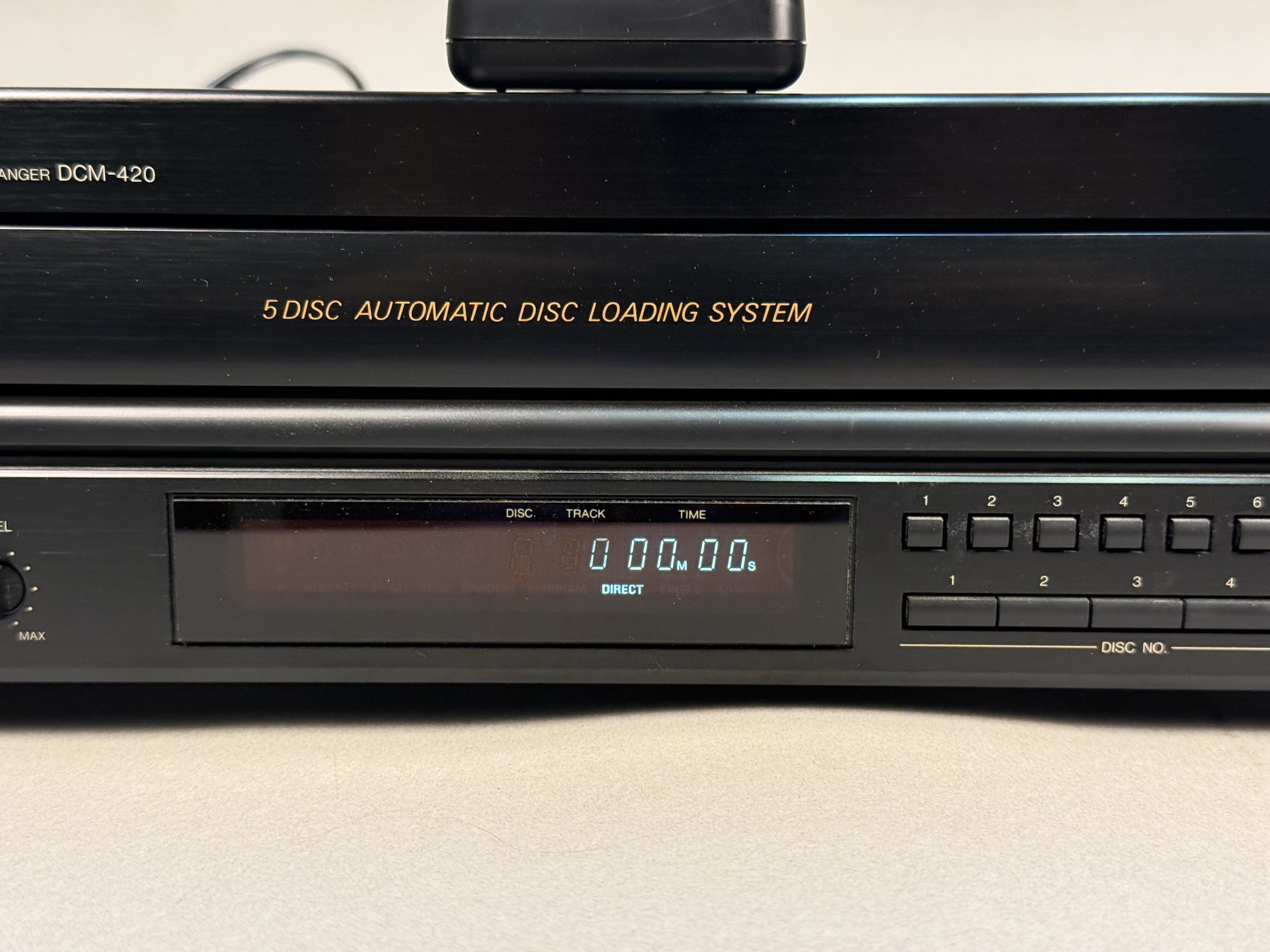 Denon DCM-420 5-Disc CD Changer & Remote