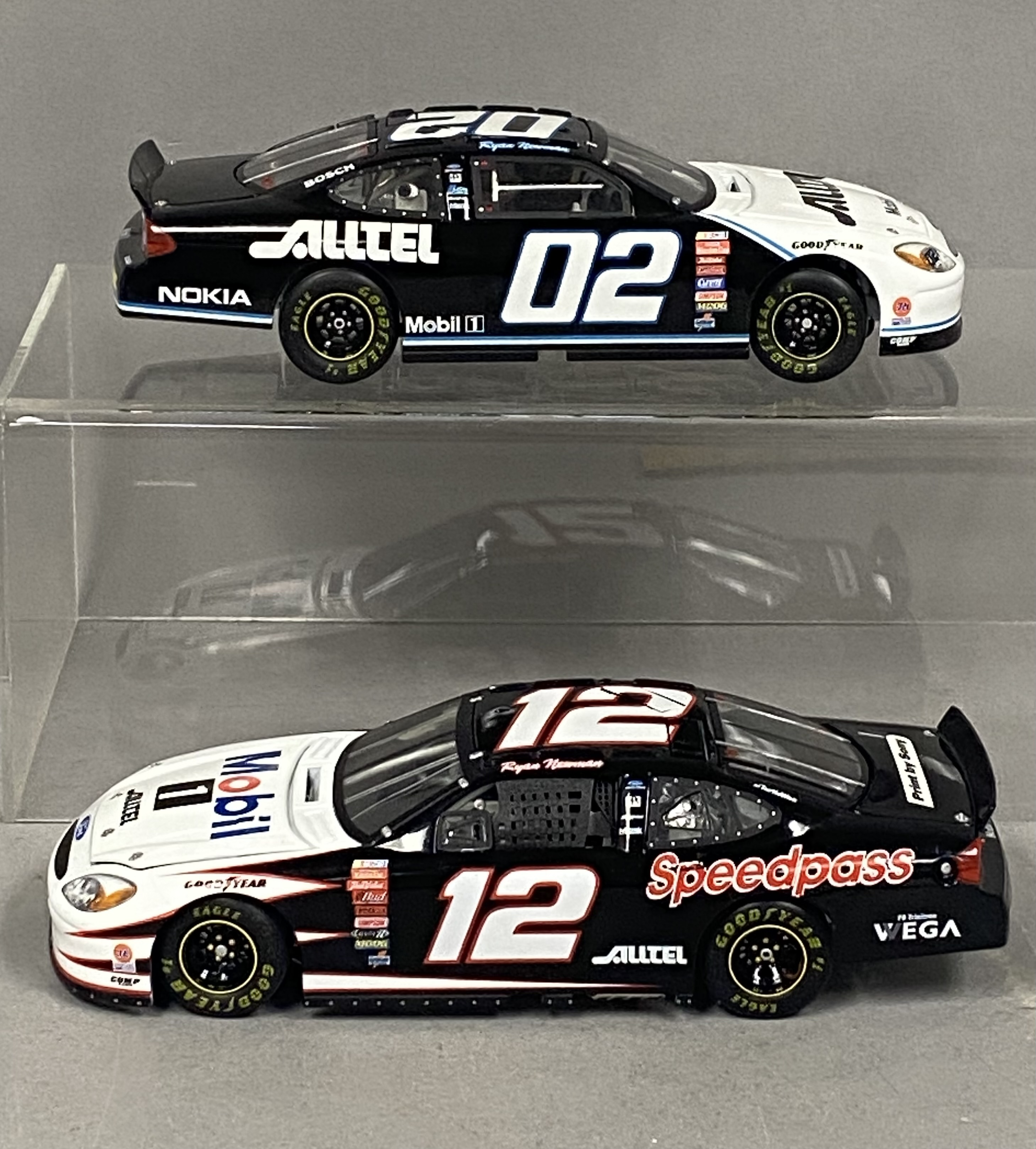 2 Team Caliber Ryan Newman Ford Taurus Models