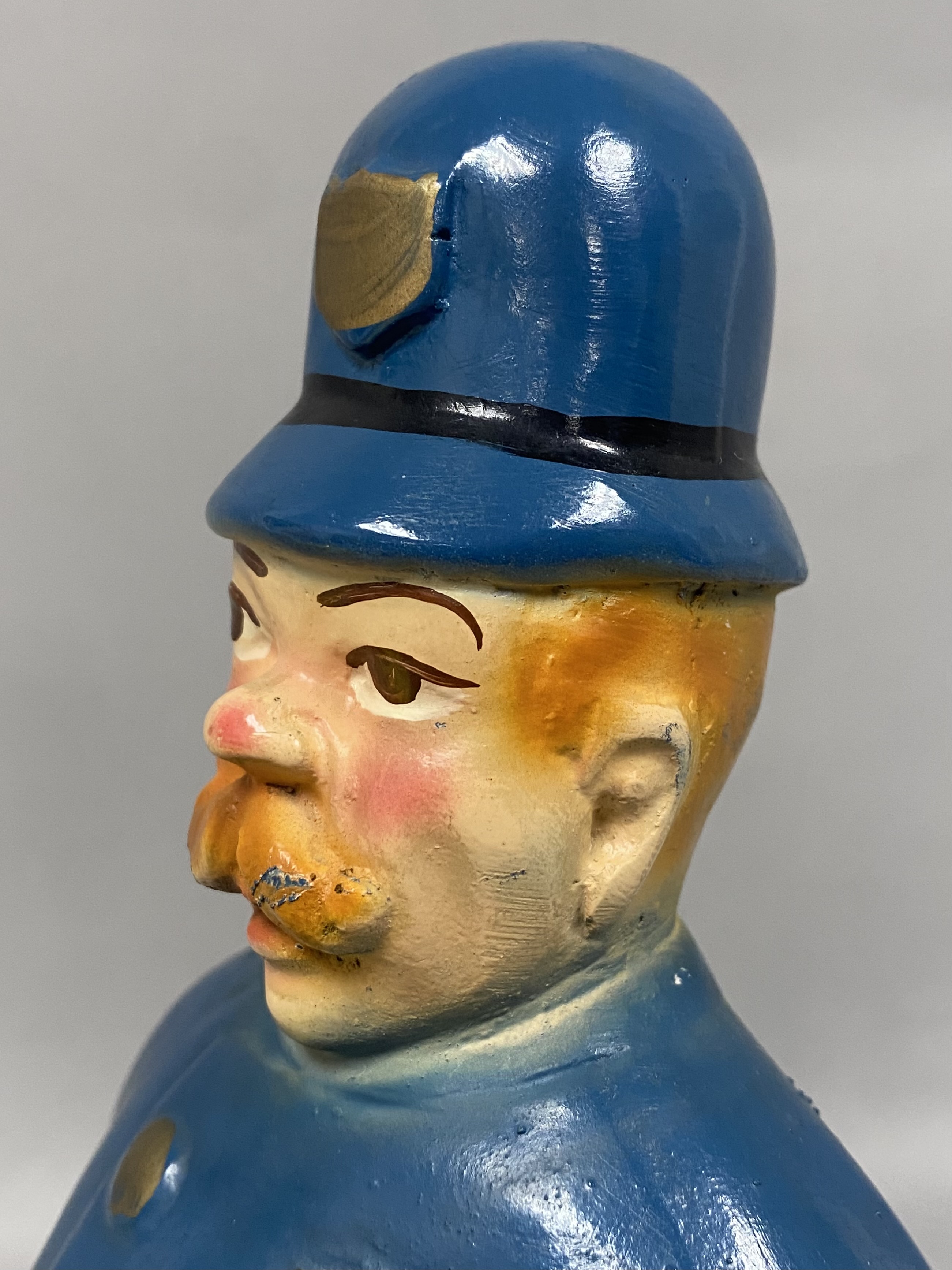 Cop-A-Pretzel Chalkware Policeman Novelty Pretzel Holder