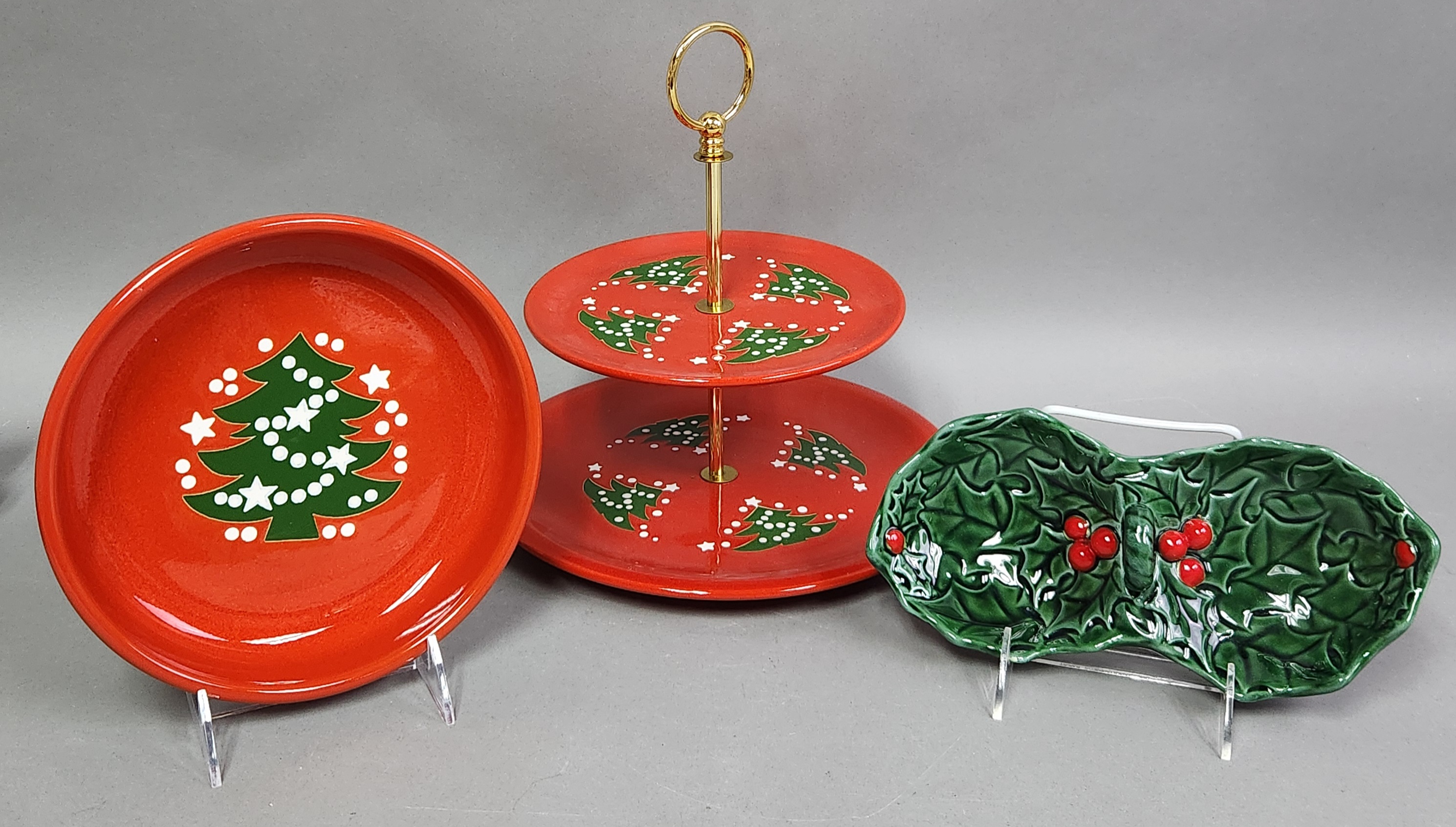 Waechtersbach Christmas Tree Serving Collection