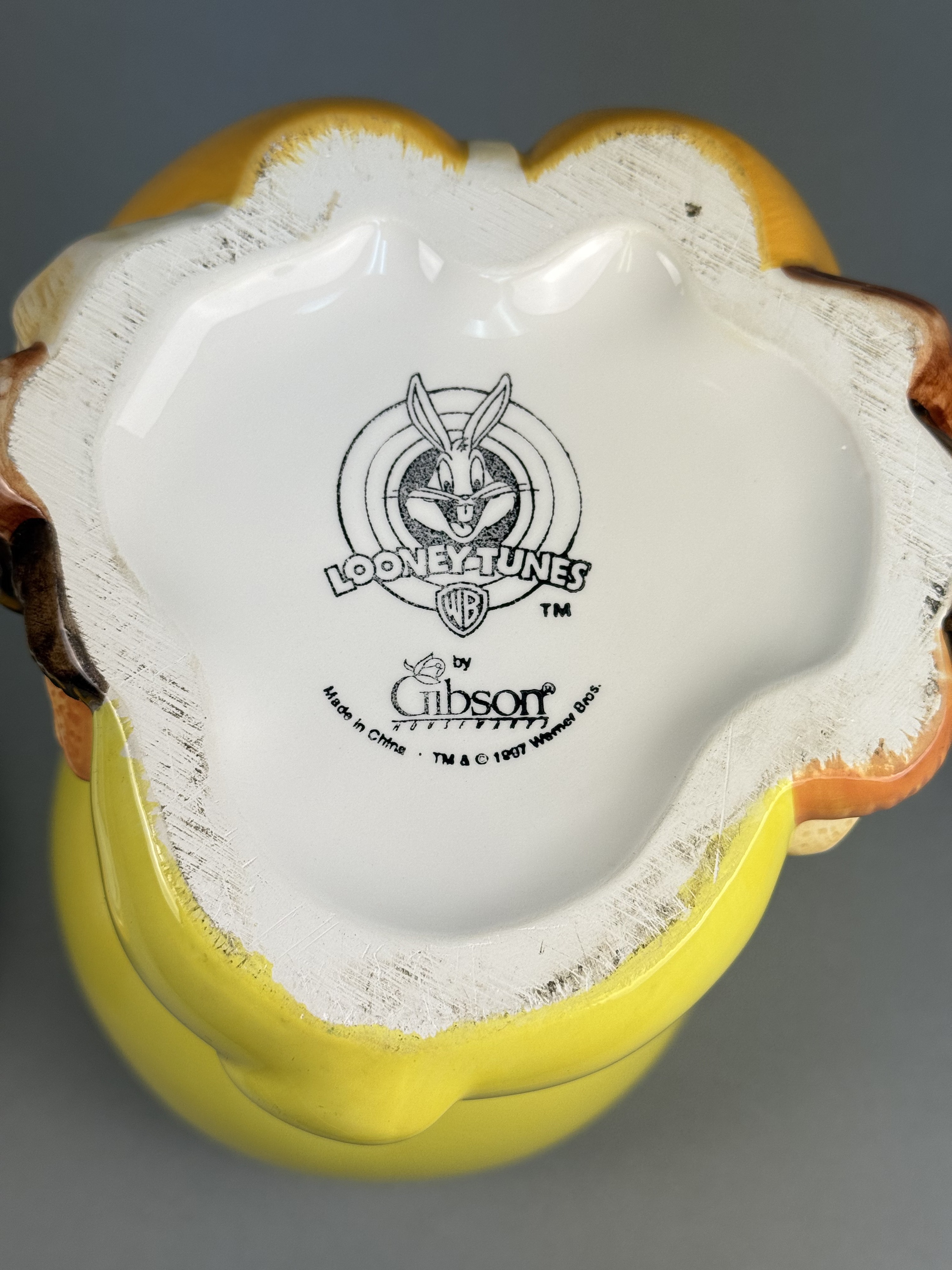 Gibson Looney Tunes Tweety Bird Cookie Jar