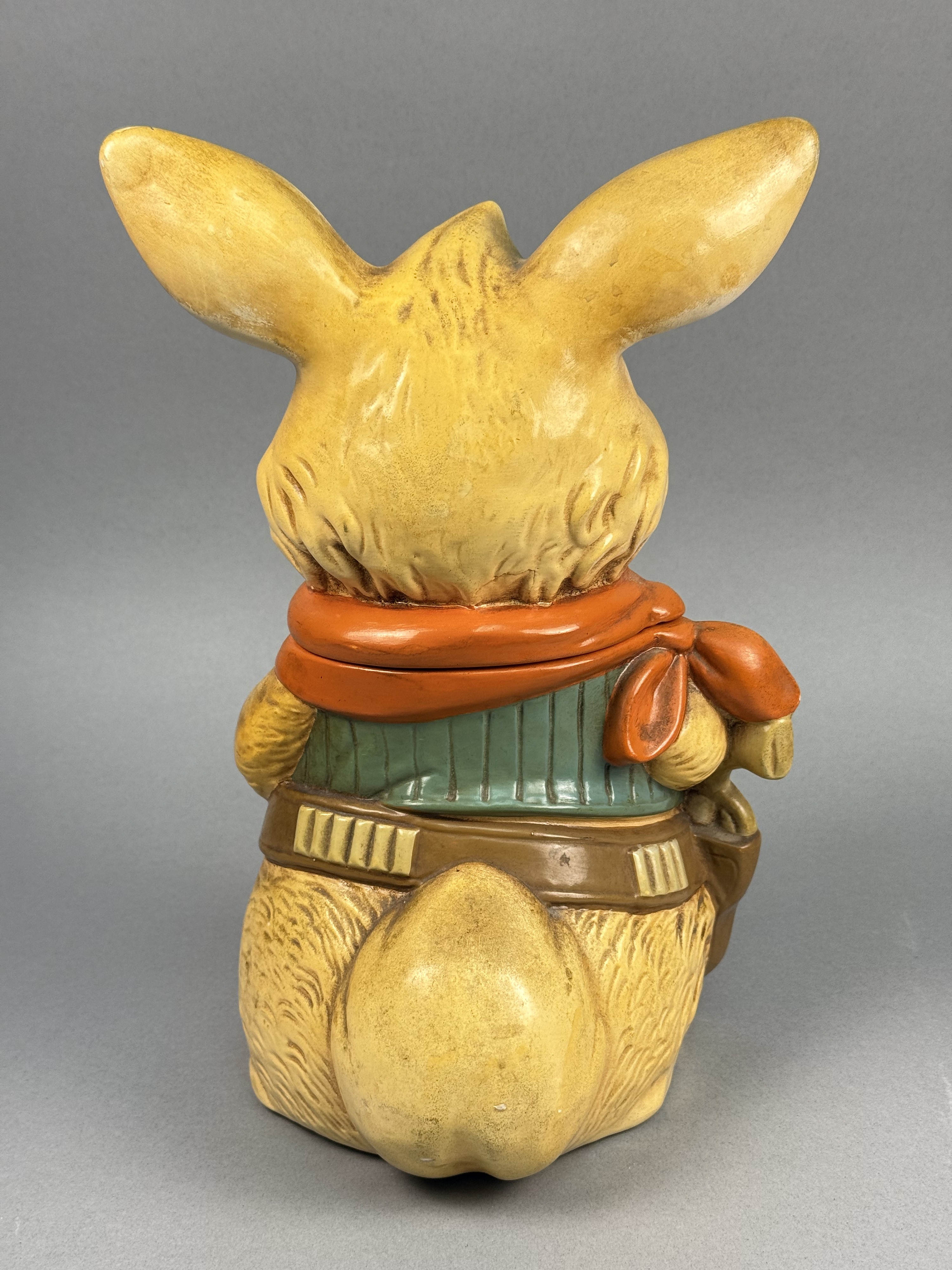 Twin Winton Ceramic Cowboy Rabbit Cookie Jar