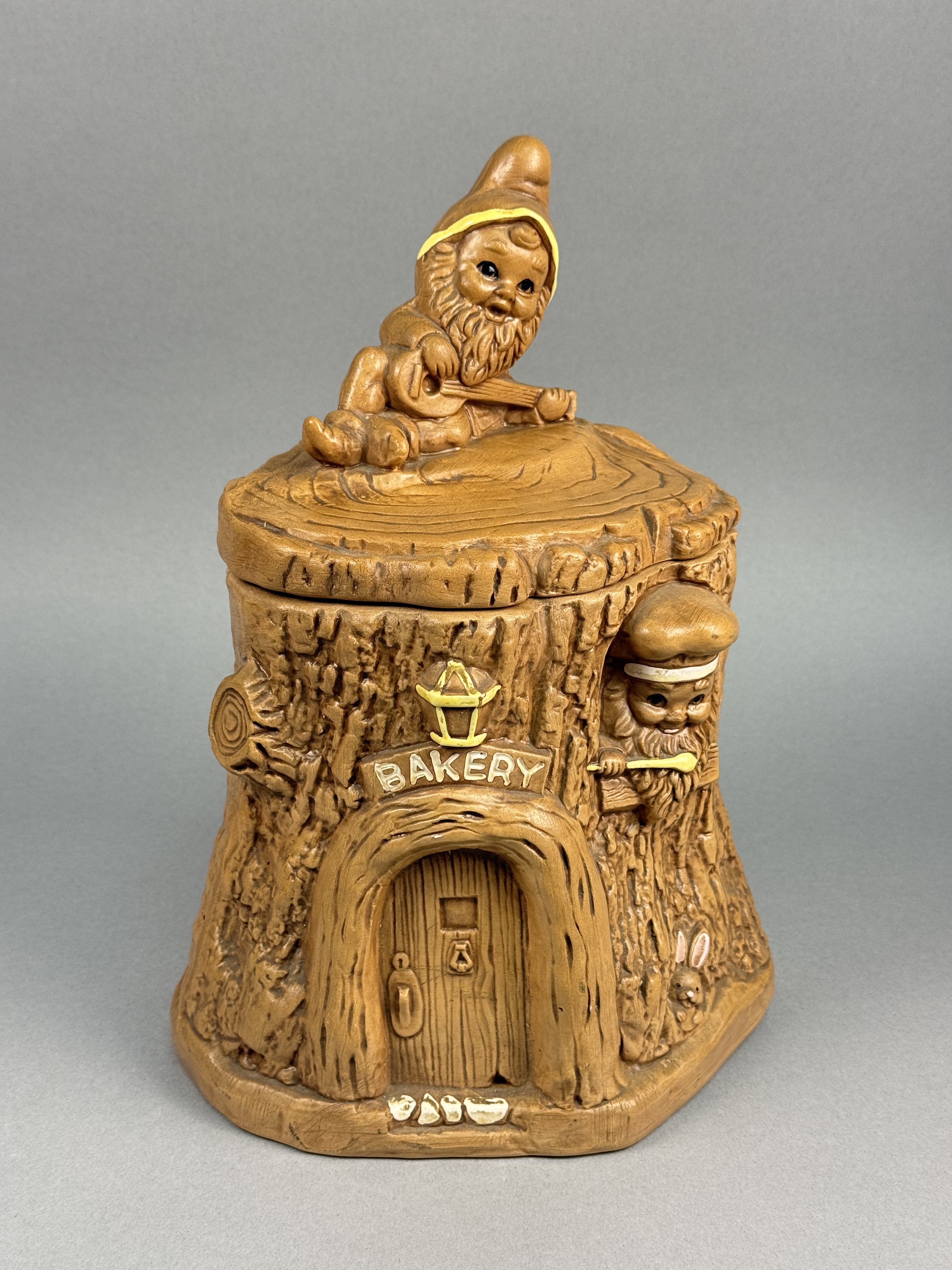 Twin Winton Ceramic Gnome Bakery Cookie Jar