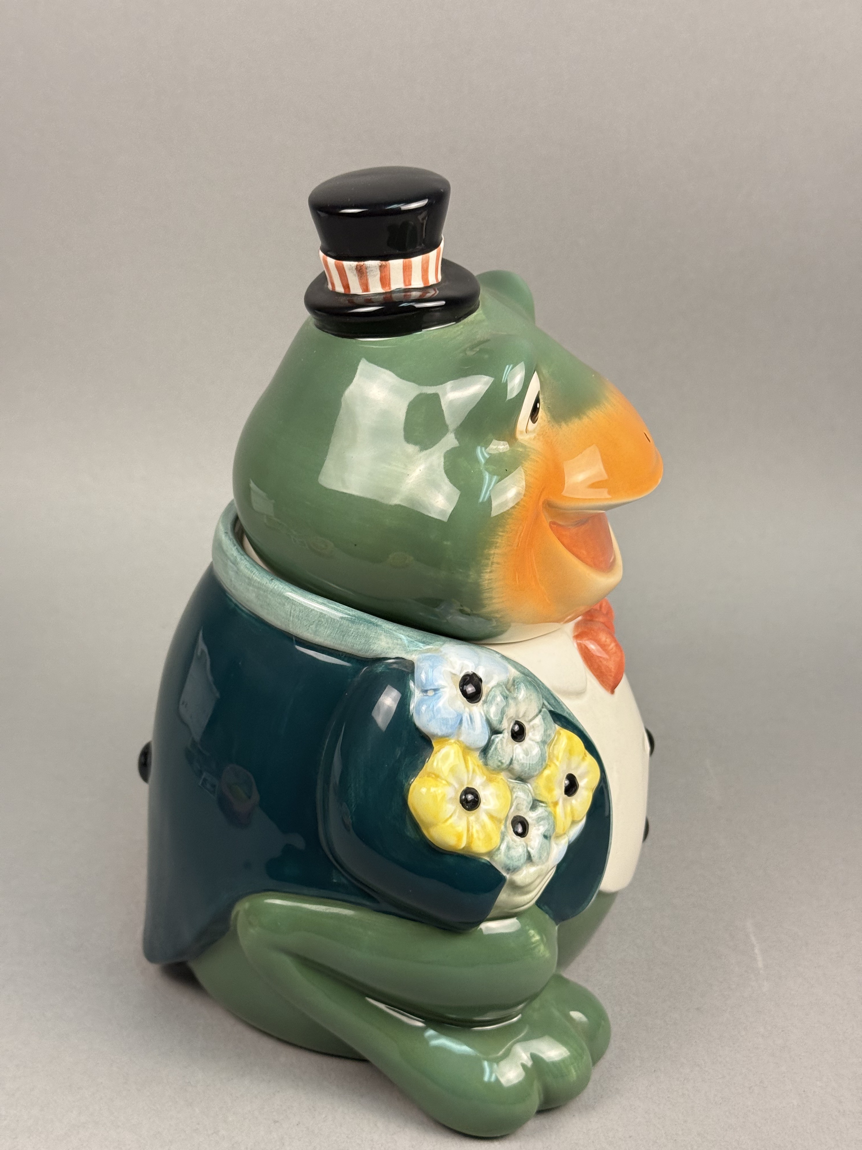 Department 56 Ceramic Frog Cookie Jar