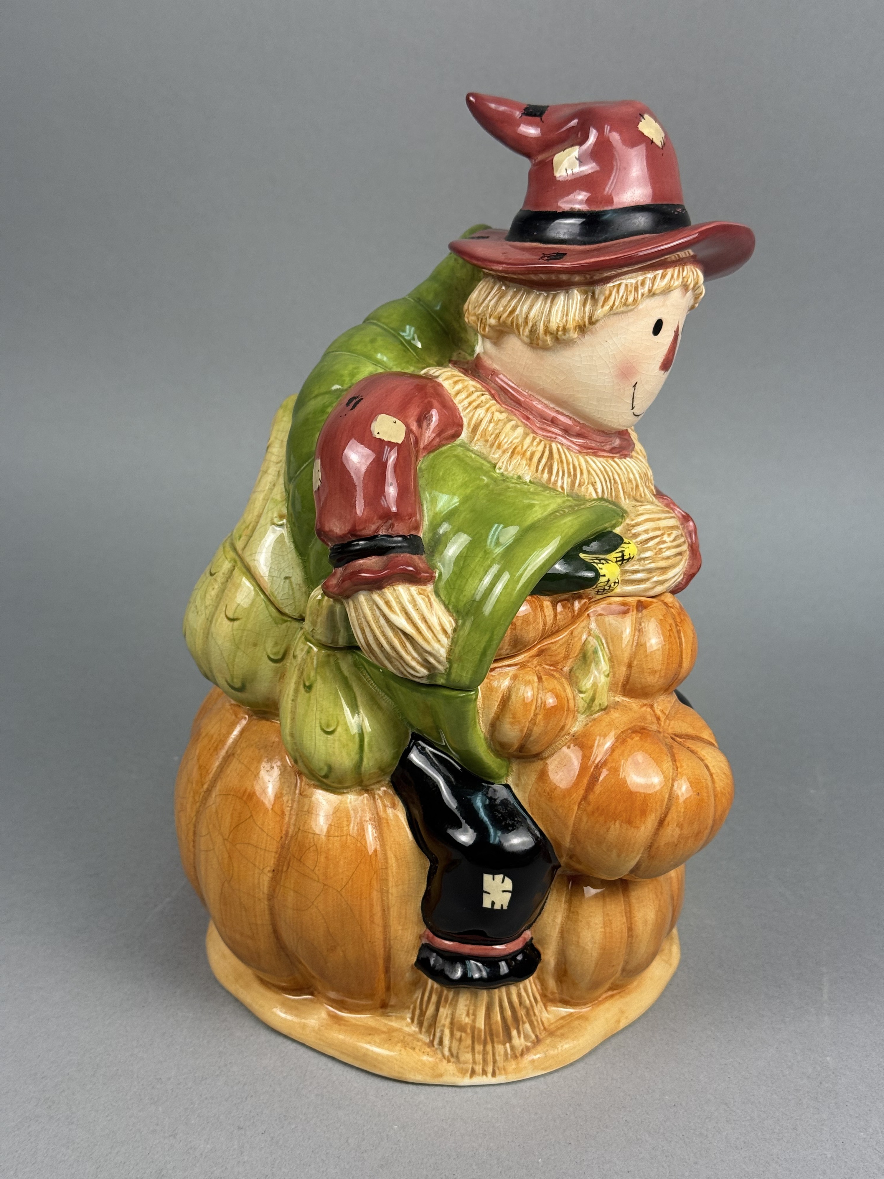 Russ Berrie Glazed Earthenware Scarecrow Cookie Jar