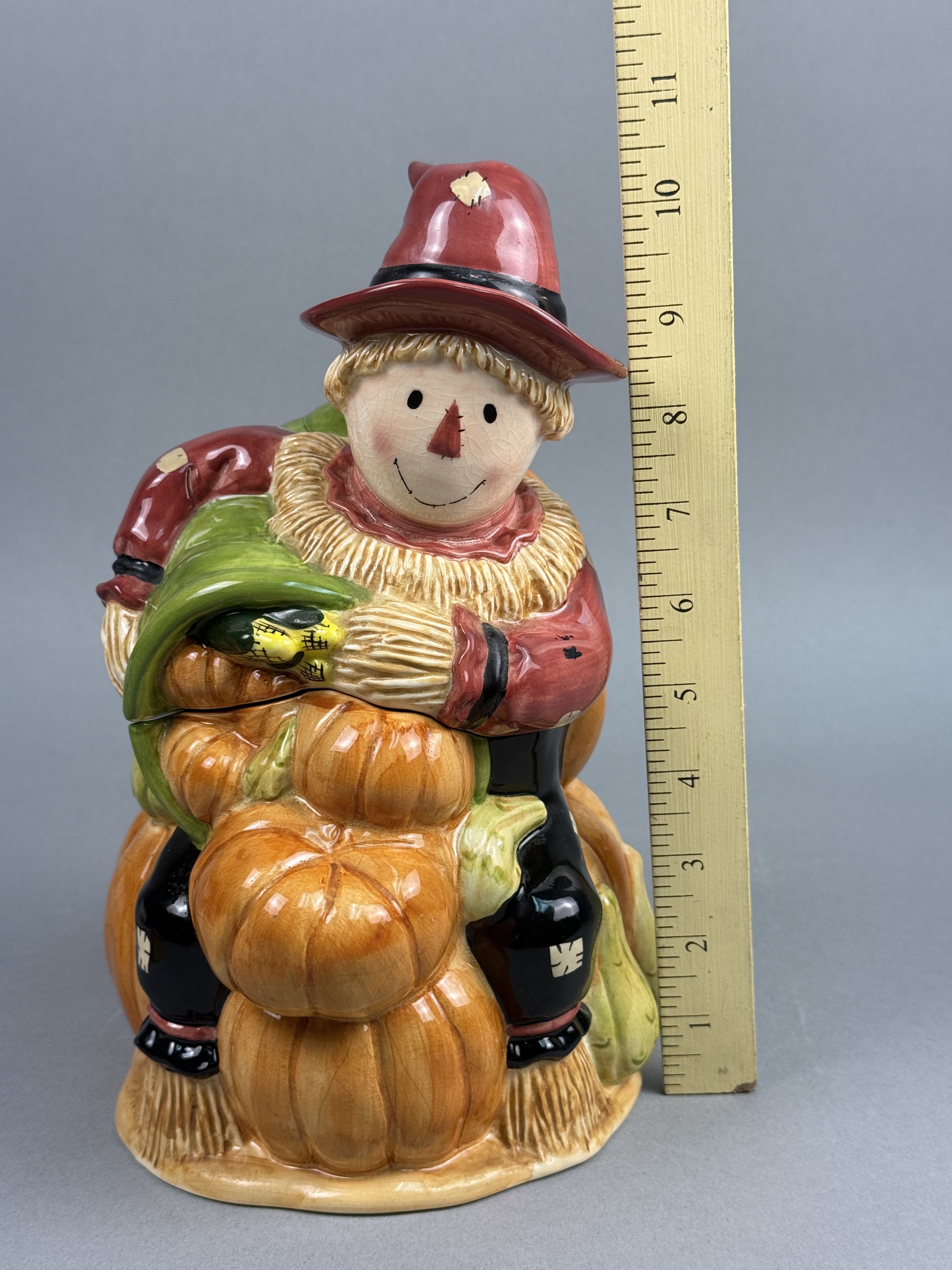 Russ Berrie Glazed Earthenware Scarecrow Cookie Jar