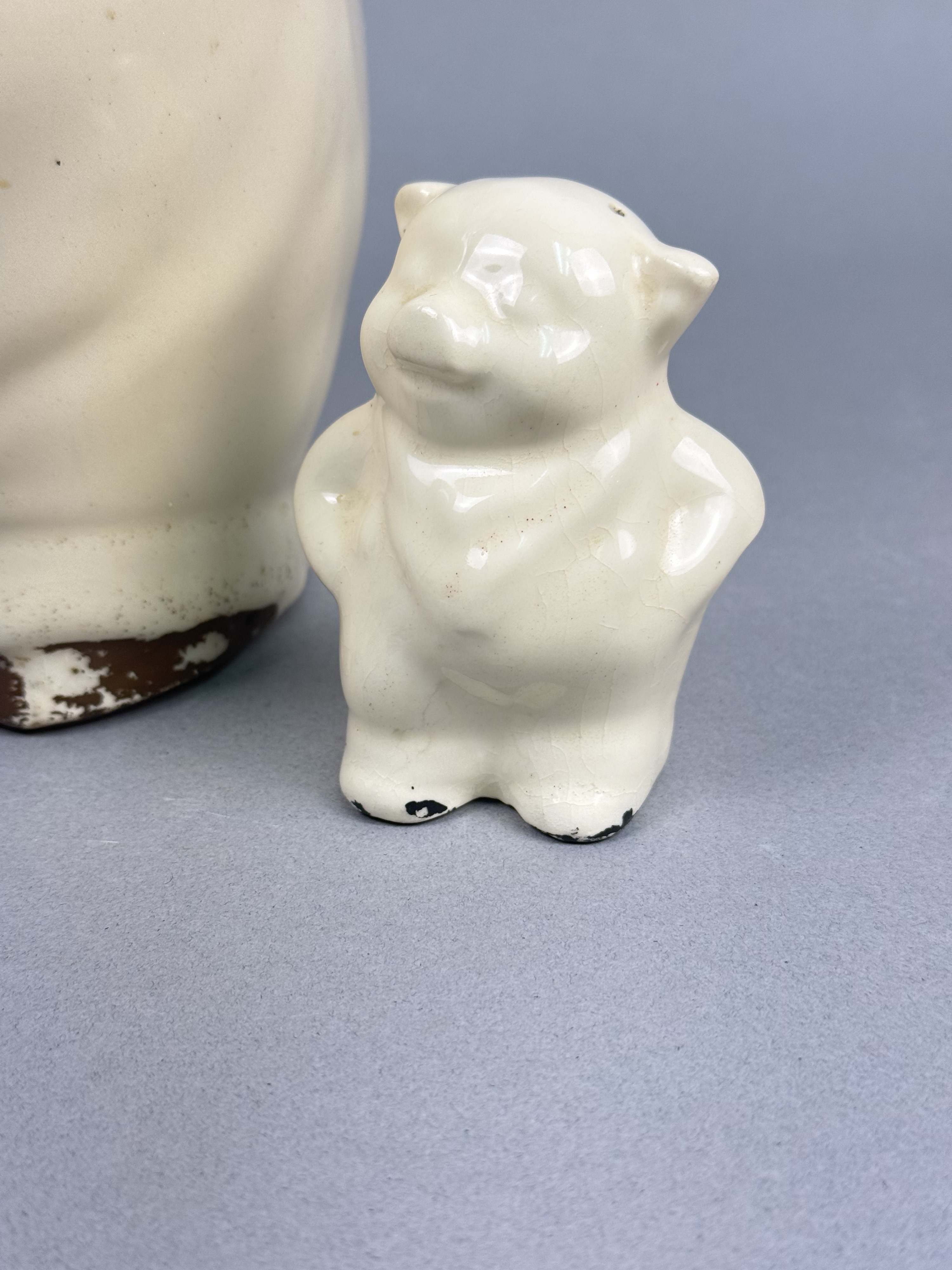 USA Earthenware Smiling Pig Cookie Jar & Shakers