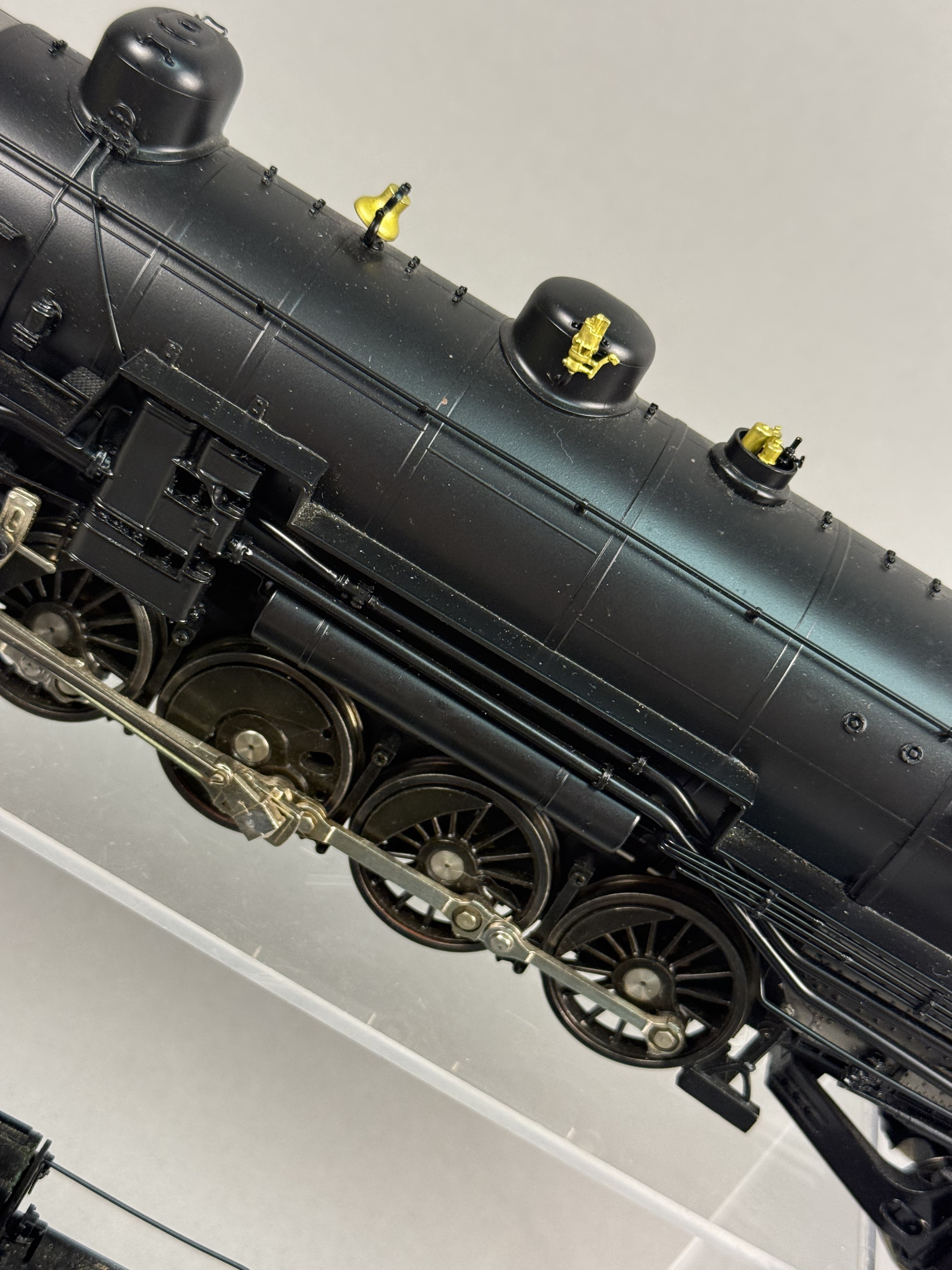 Southern Pacific 3770 Santa Fe Locomotive & Tender