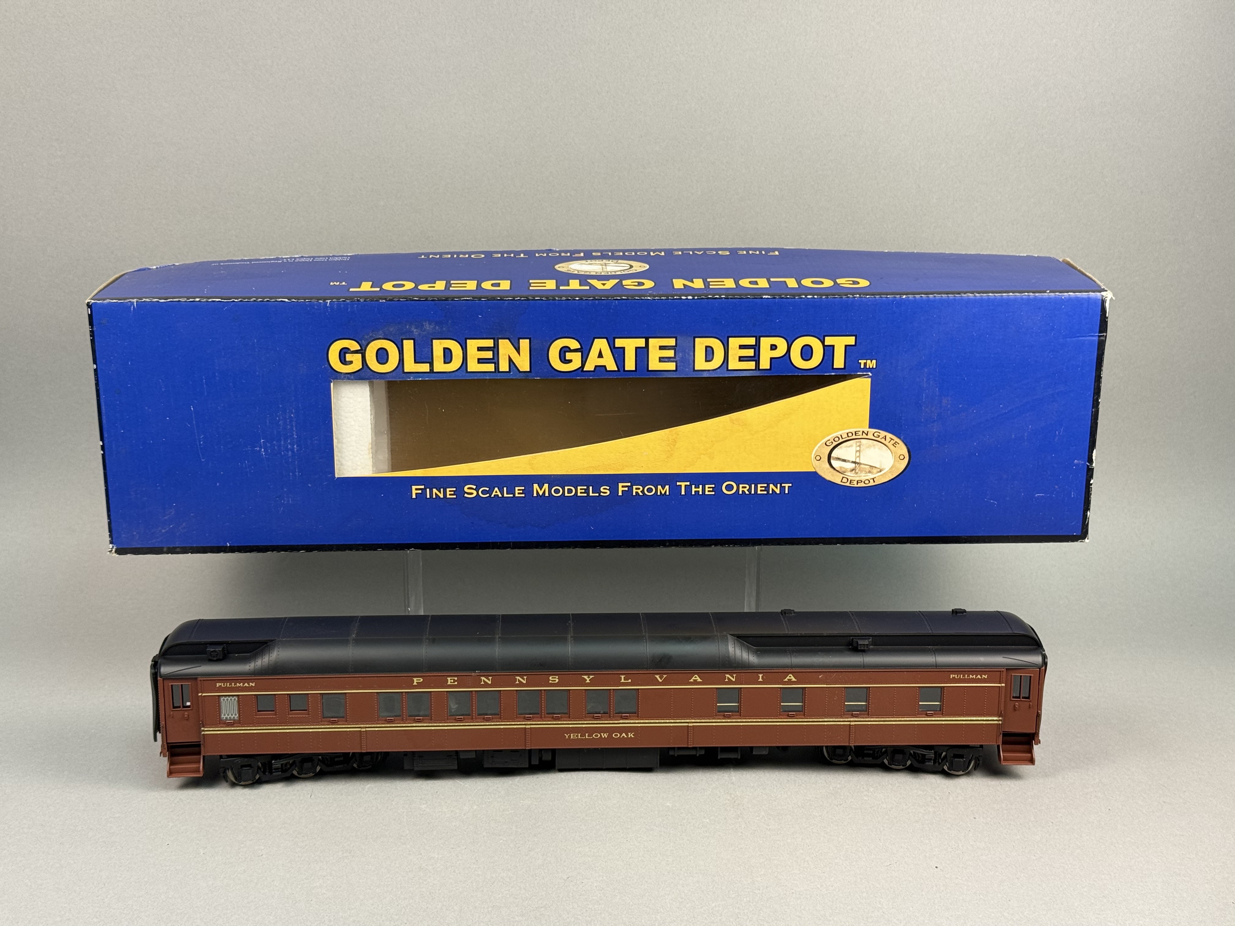 Golden Gate Depot PRR Plastic 8-1-2 Sleeper Car