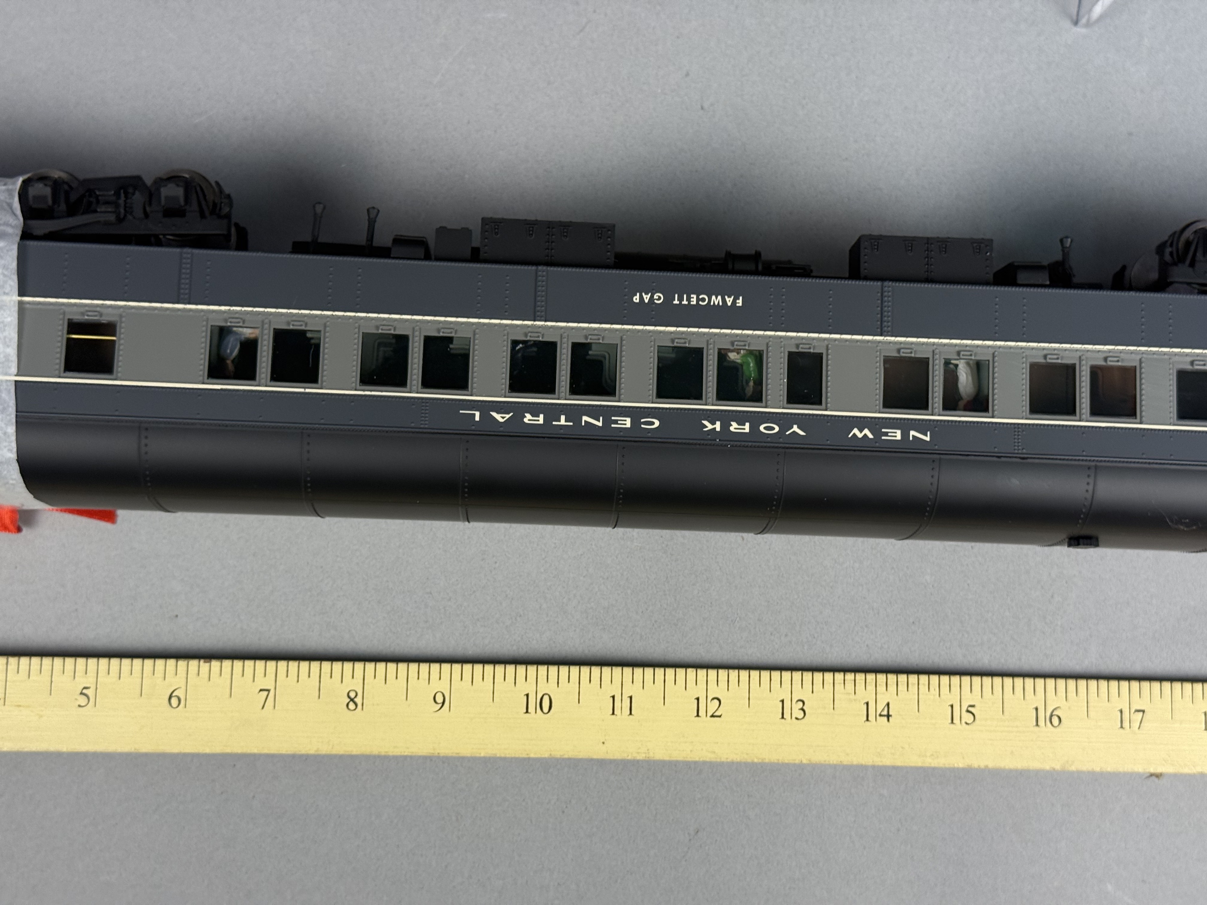 Golden Gate Depot Plastic NYC 8-1-2 Sleeper