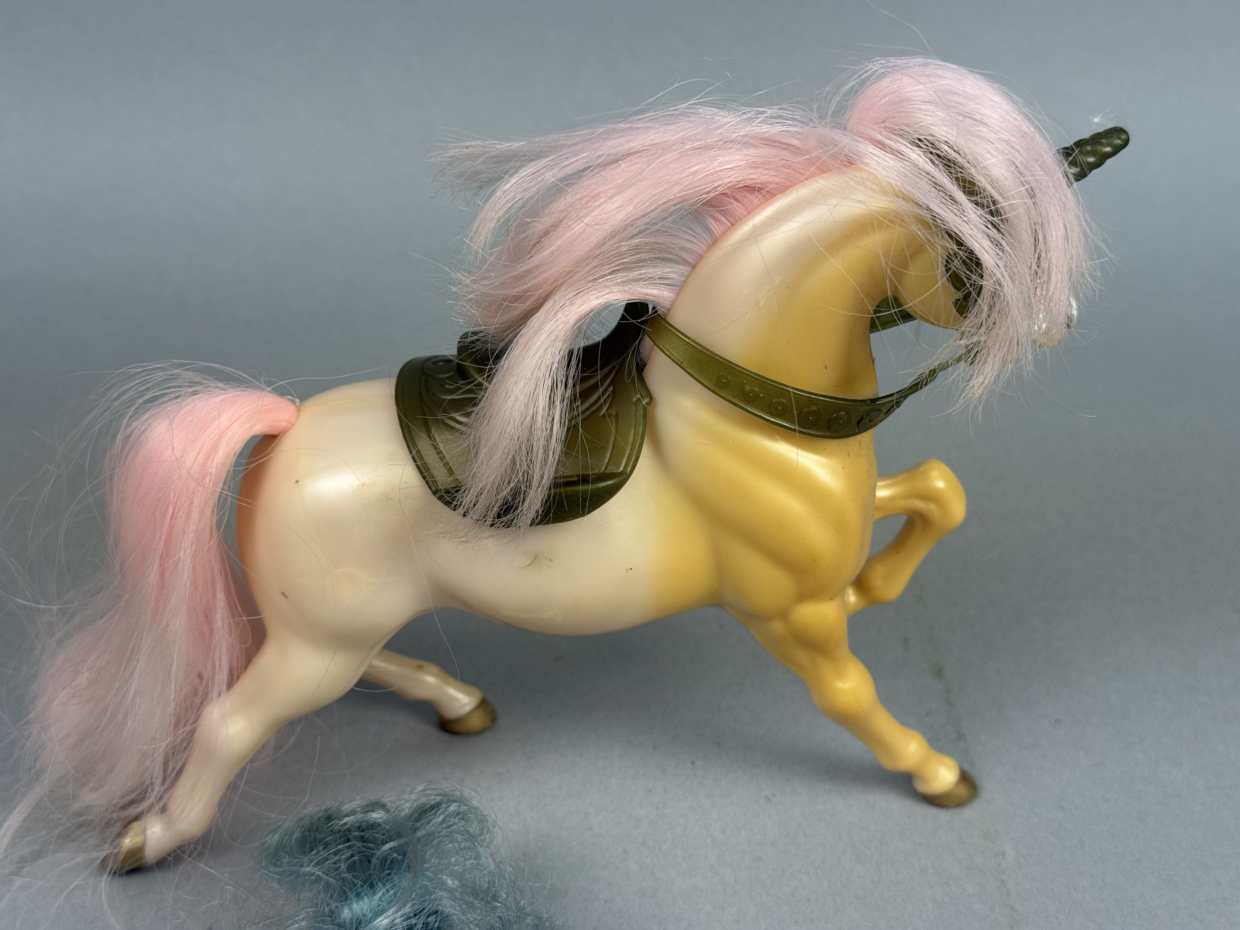 Mattel She-Ra Princess of Power Figures & Steed