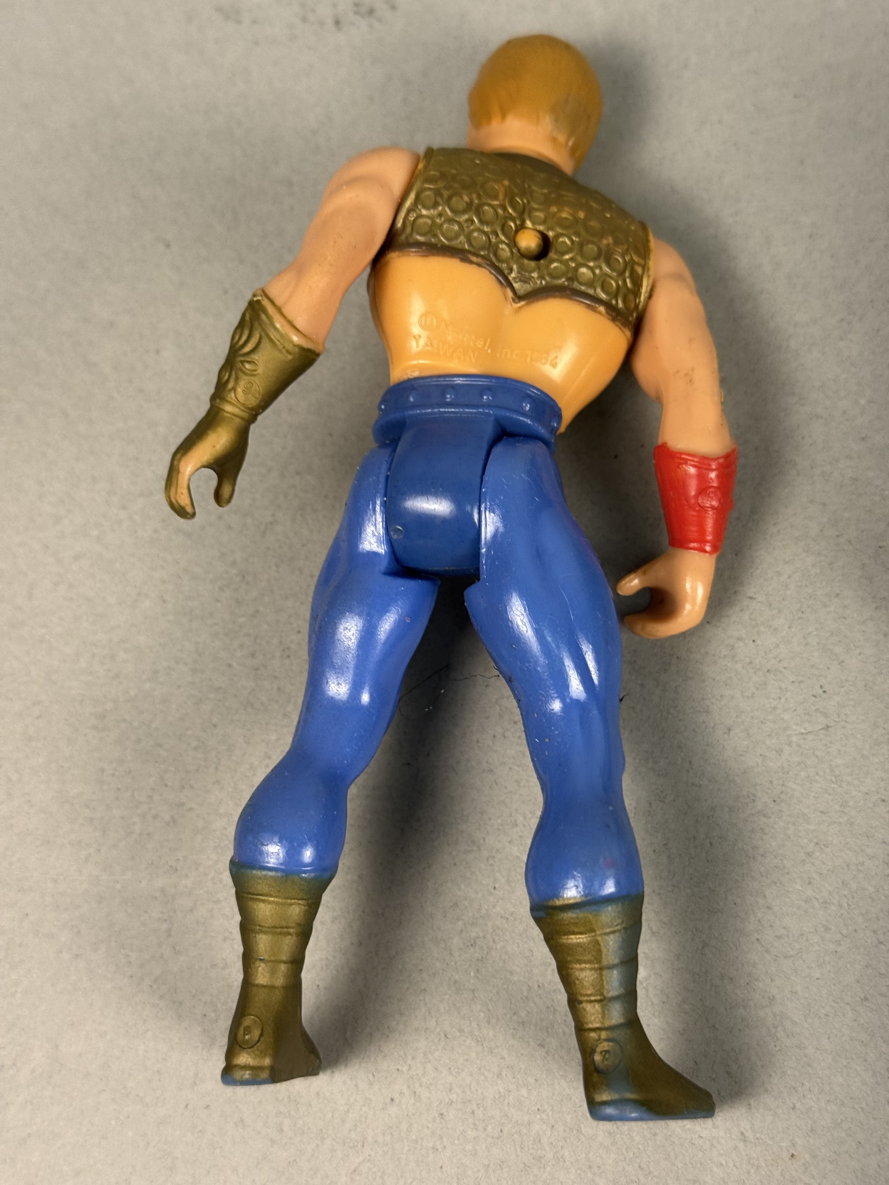 5 Mattel Plastic Vintage She-Ra Action Figures