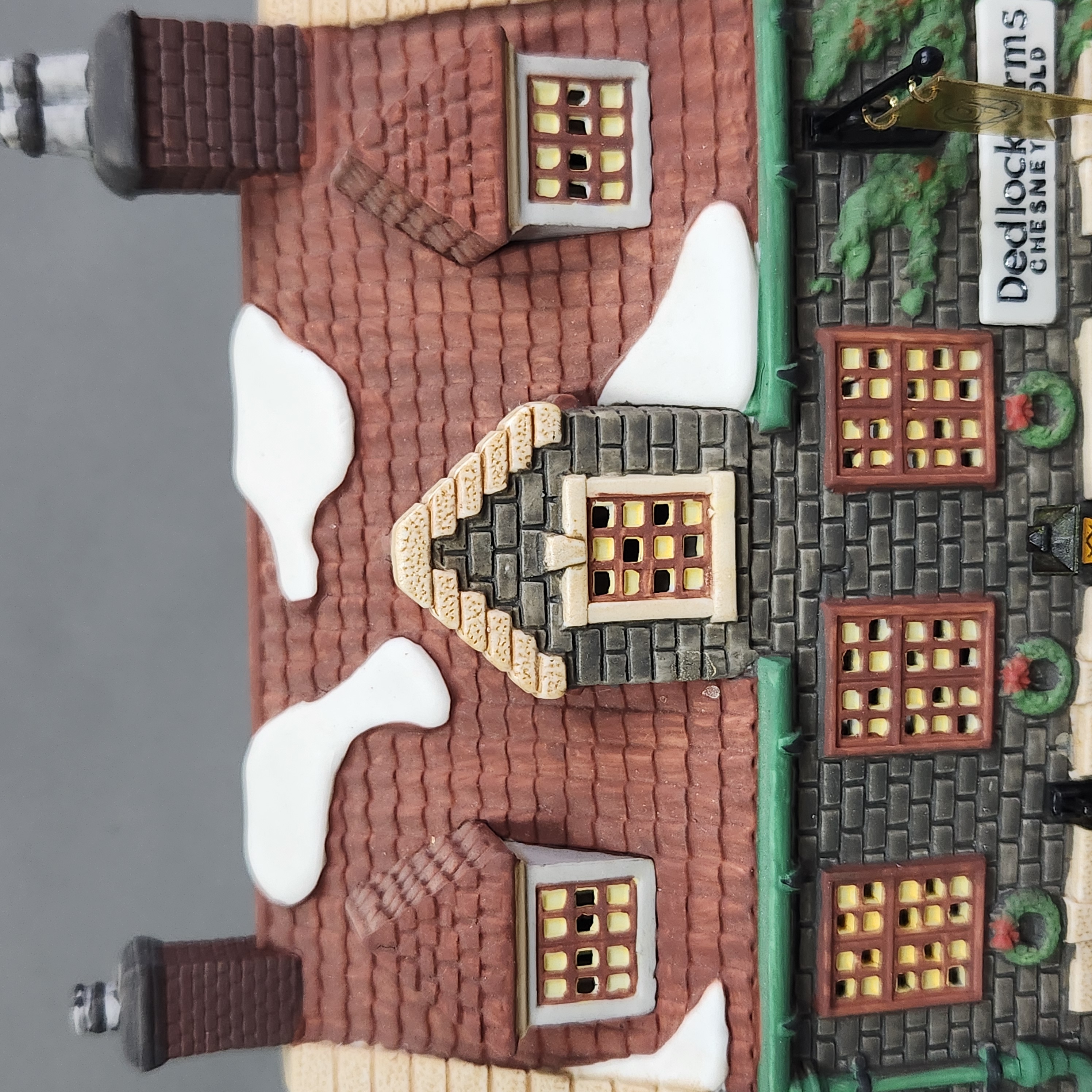 Department 56 Dedlock Arms