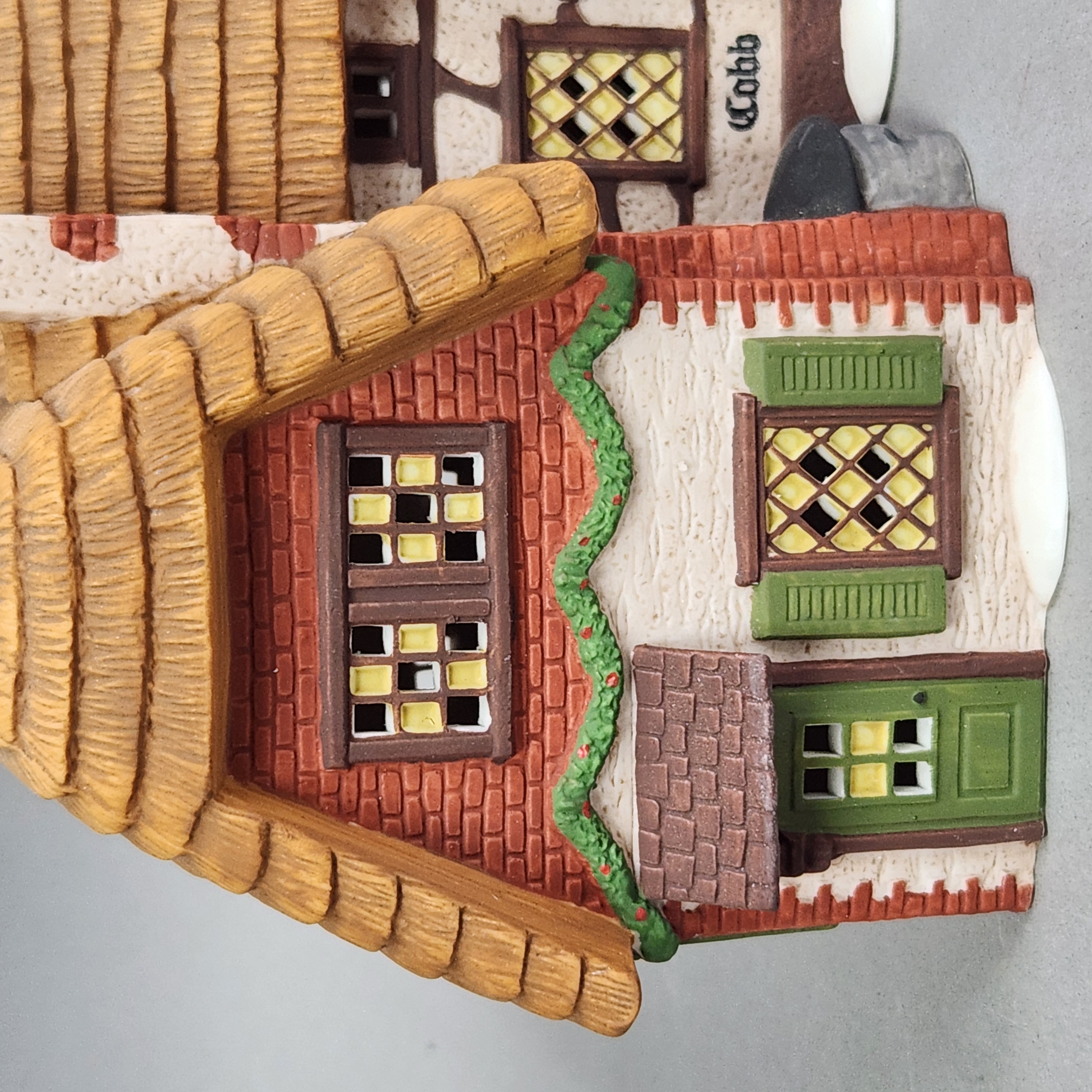 Department 56 Cobb Cottage