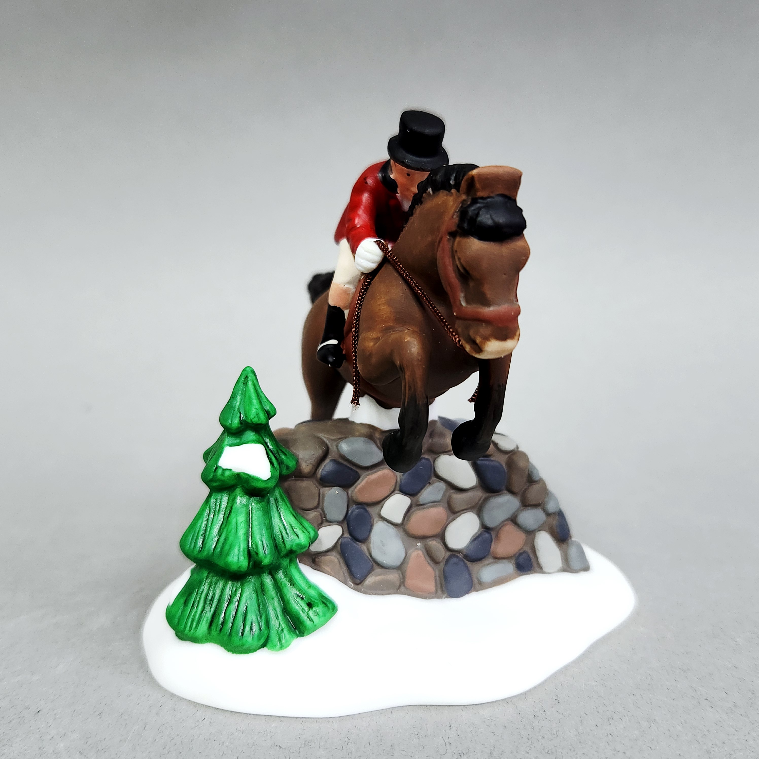 Dept 56 Tallyho Fox-Hunting Figurine Set