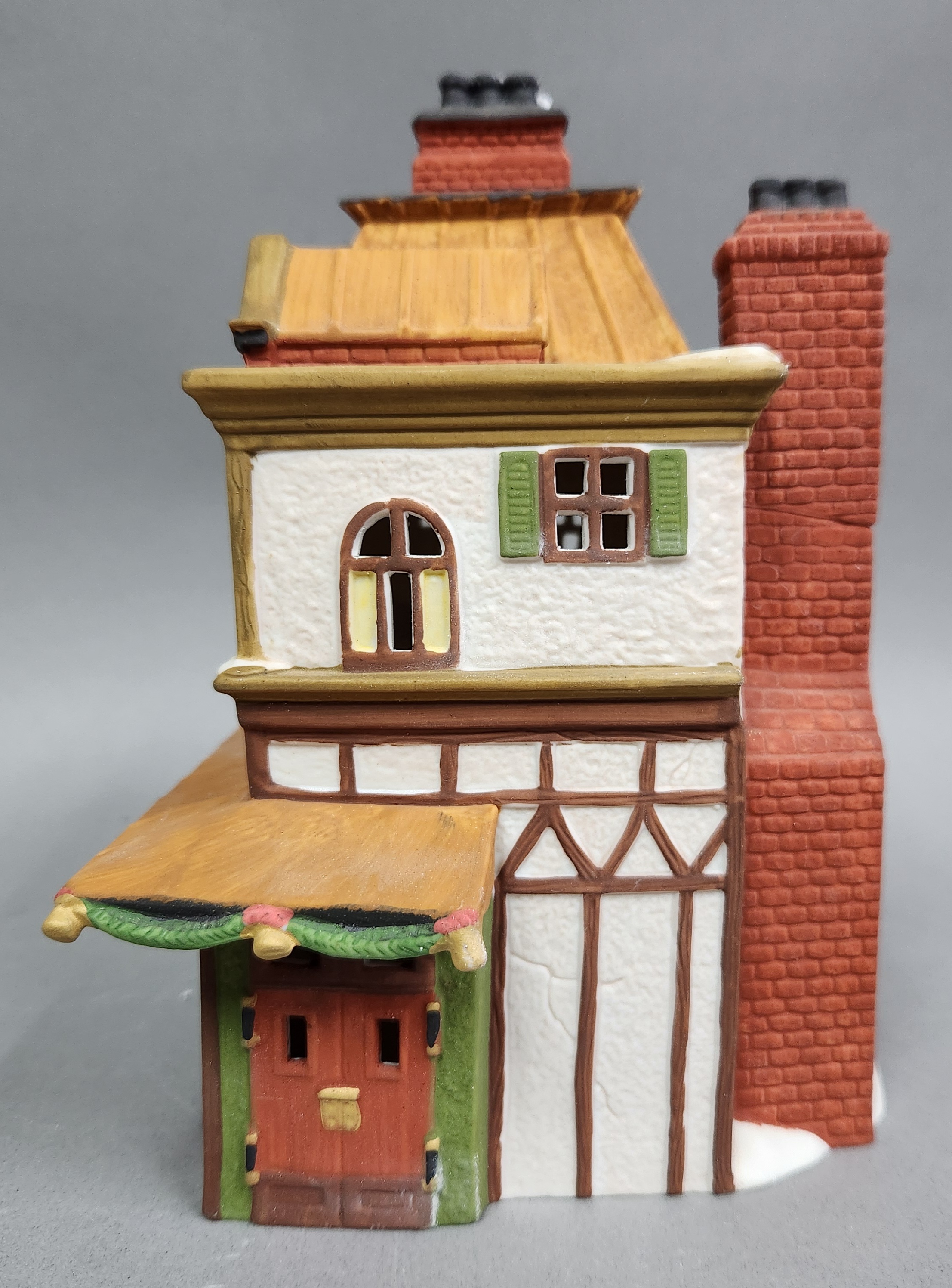 Dept 56 Theatre Royal