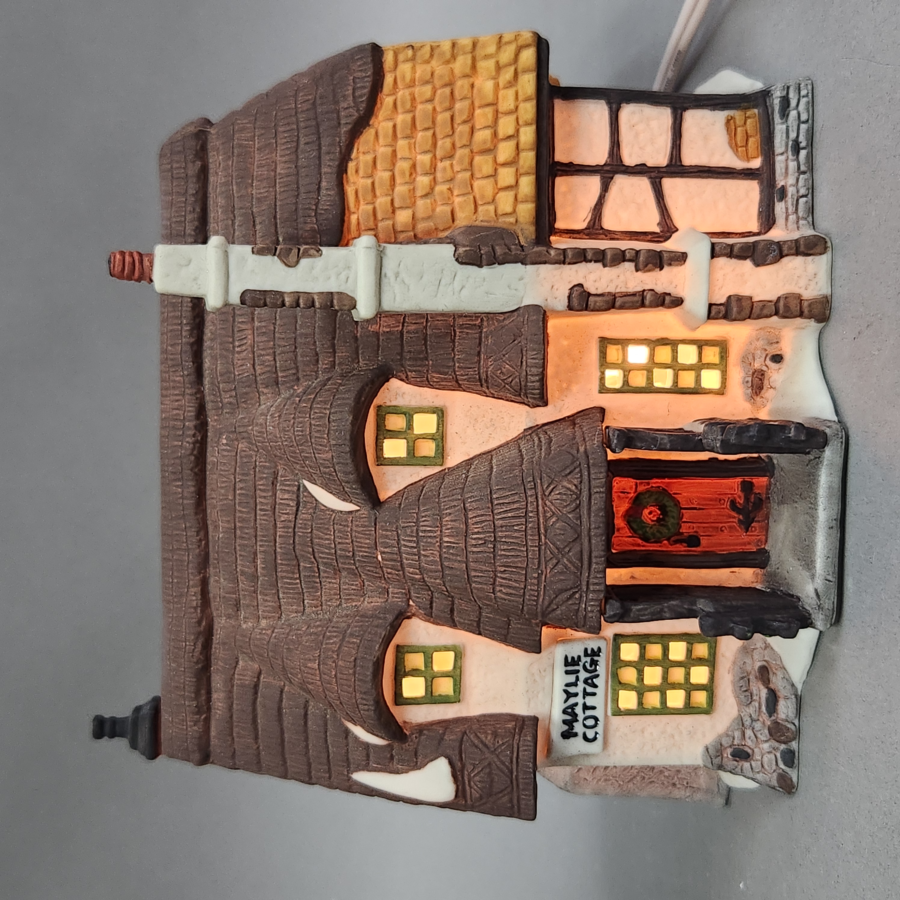 Department 56 Maylie Cottage