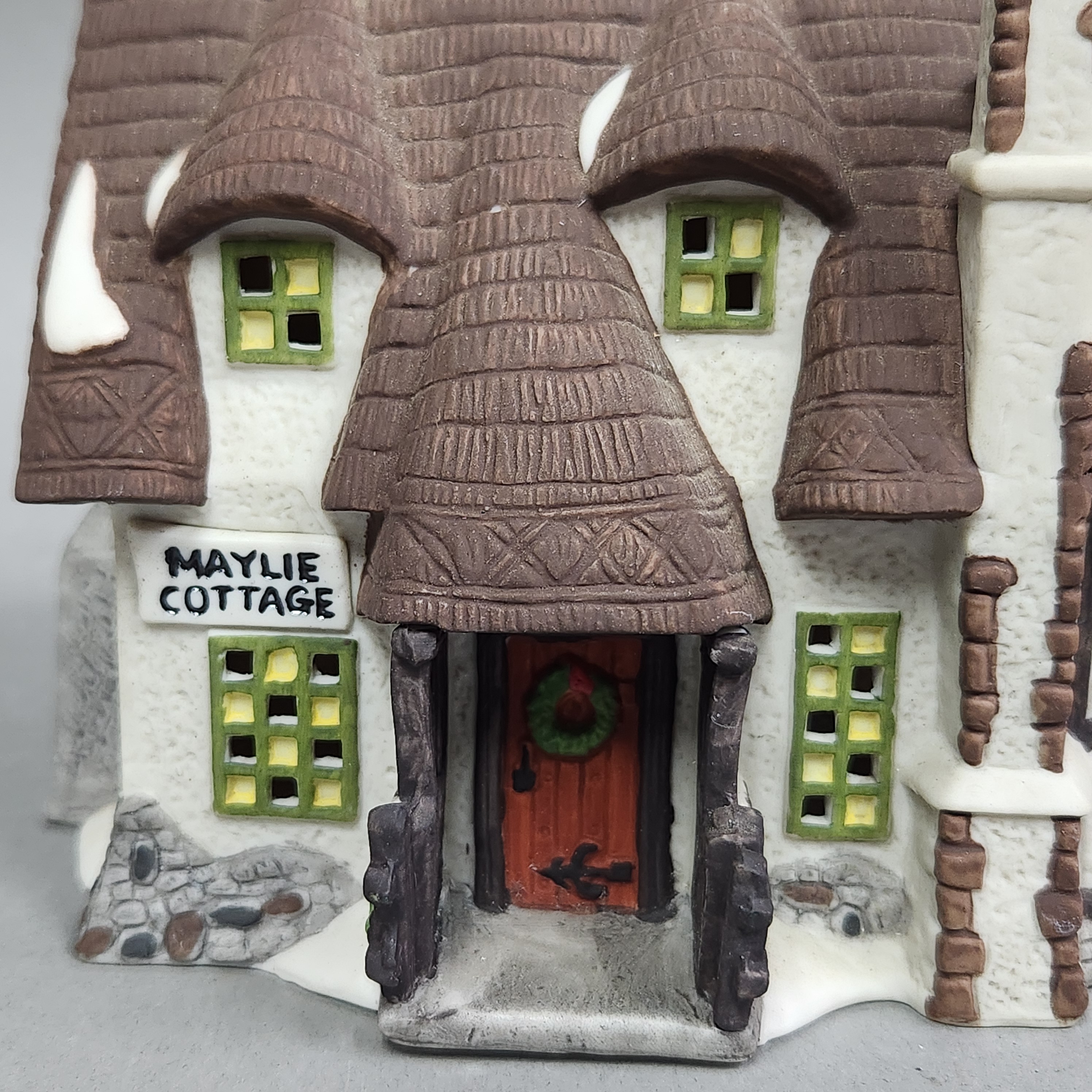 Department 56 Maylie Cottage