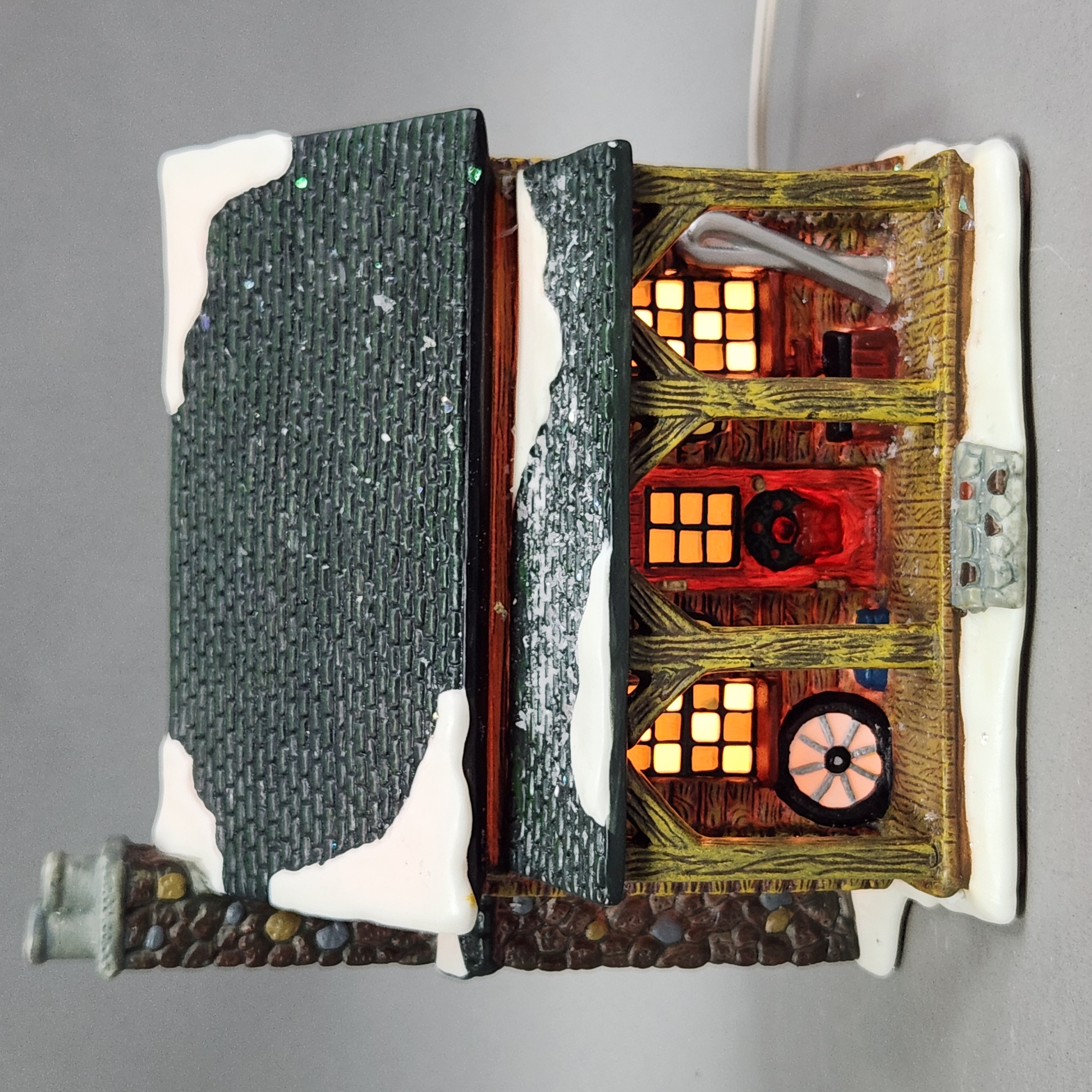 St. Nicholas Square Log Cabin