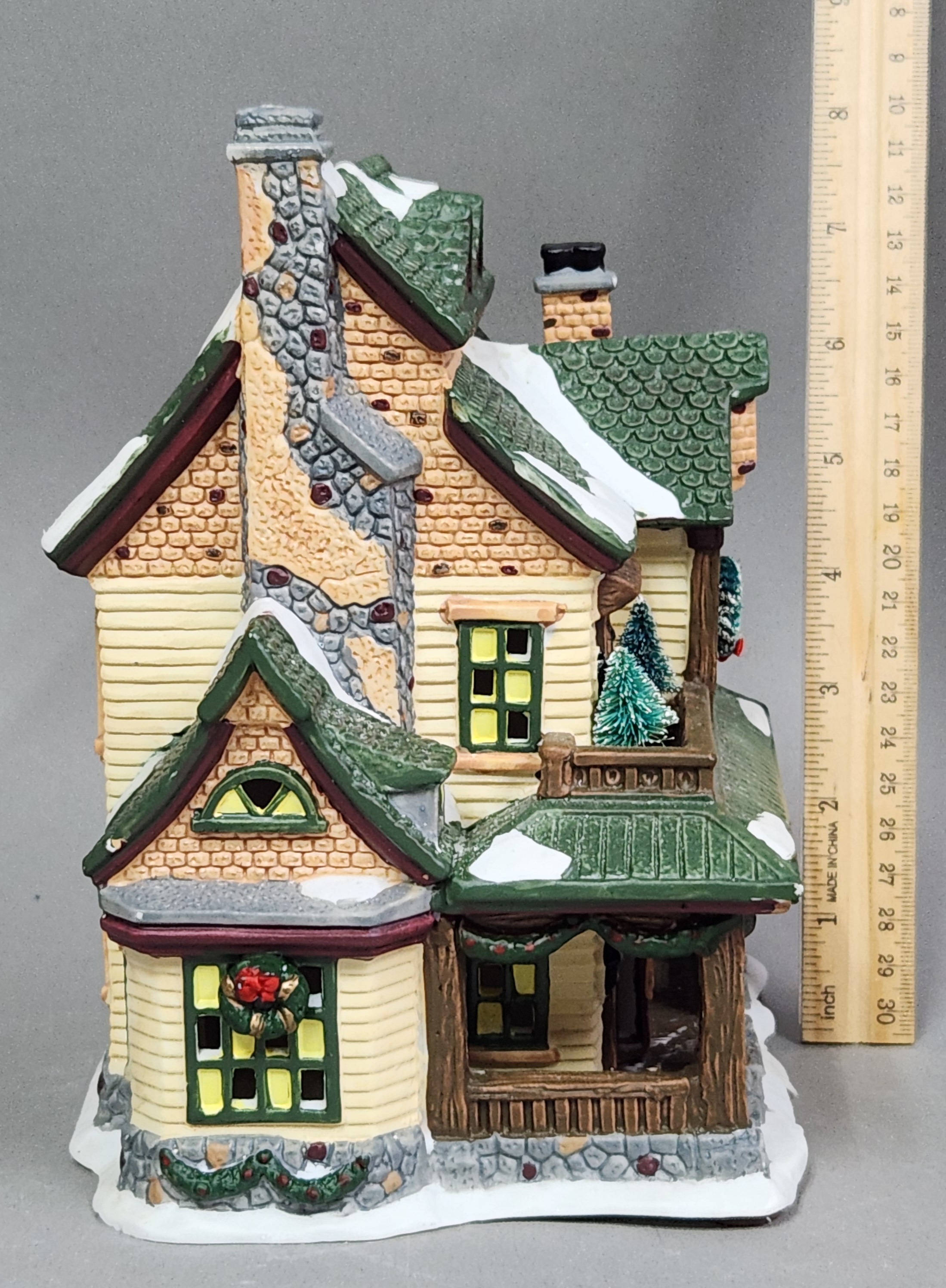 St Nicholas Square Lighted Houses