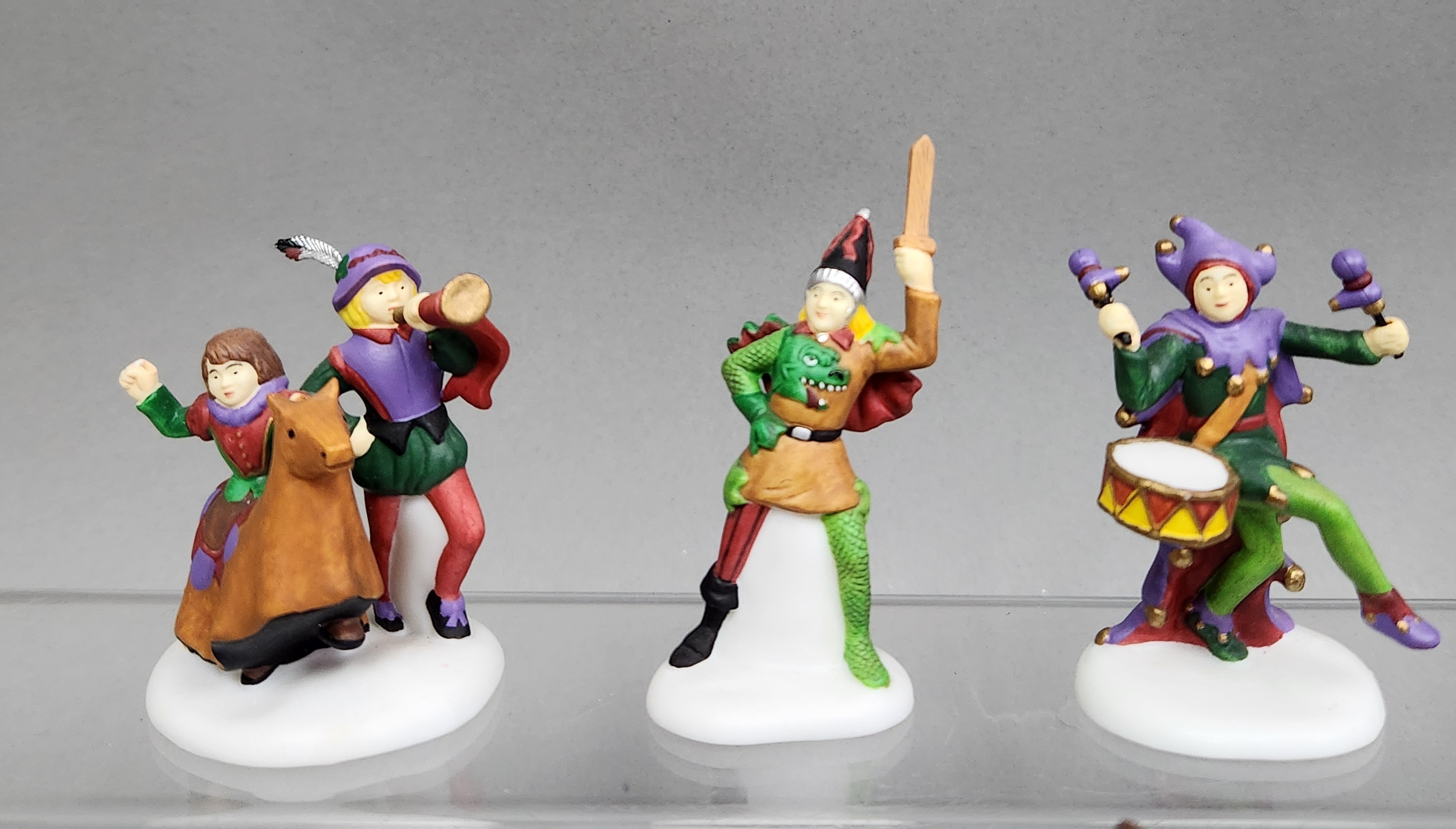 Dept 56 Dickens' Village Figurine Sets