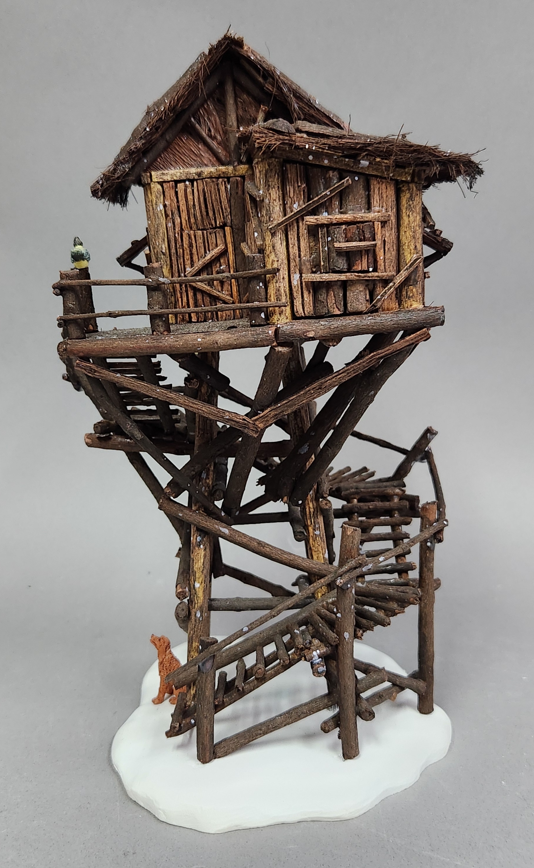 Lemax Pinewood Perch Treehouse