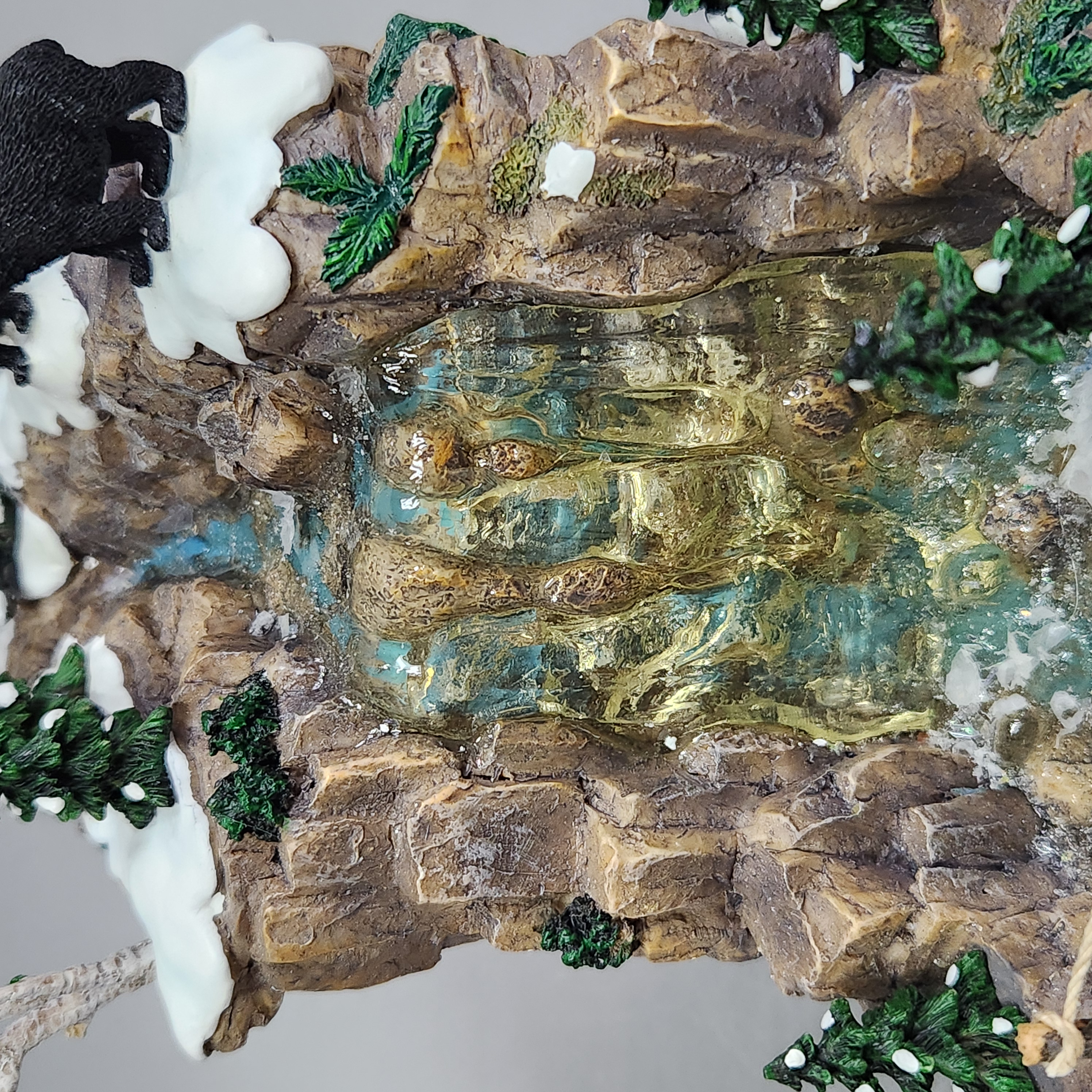 Dept 56 Resin Mountain Creek Waterfall