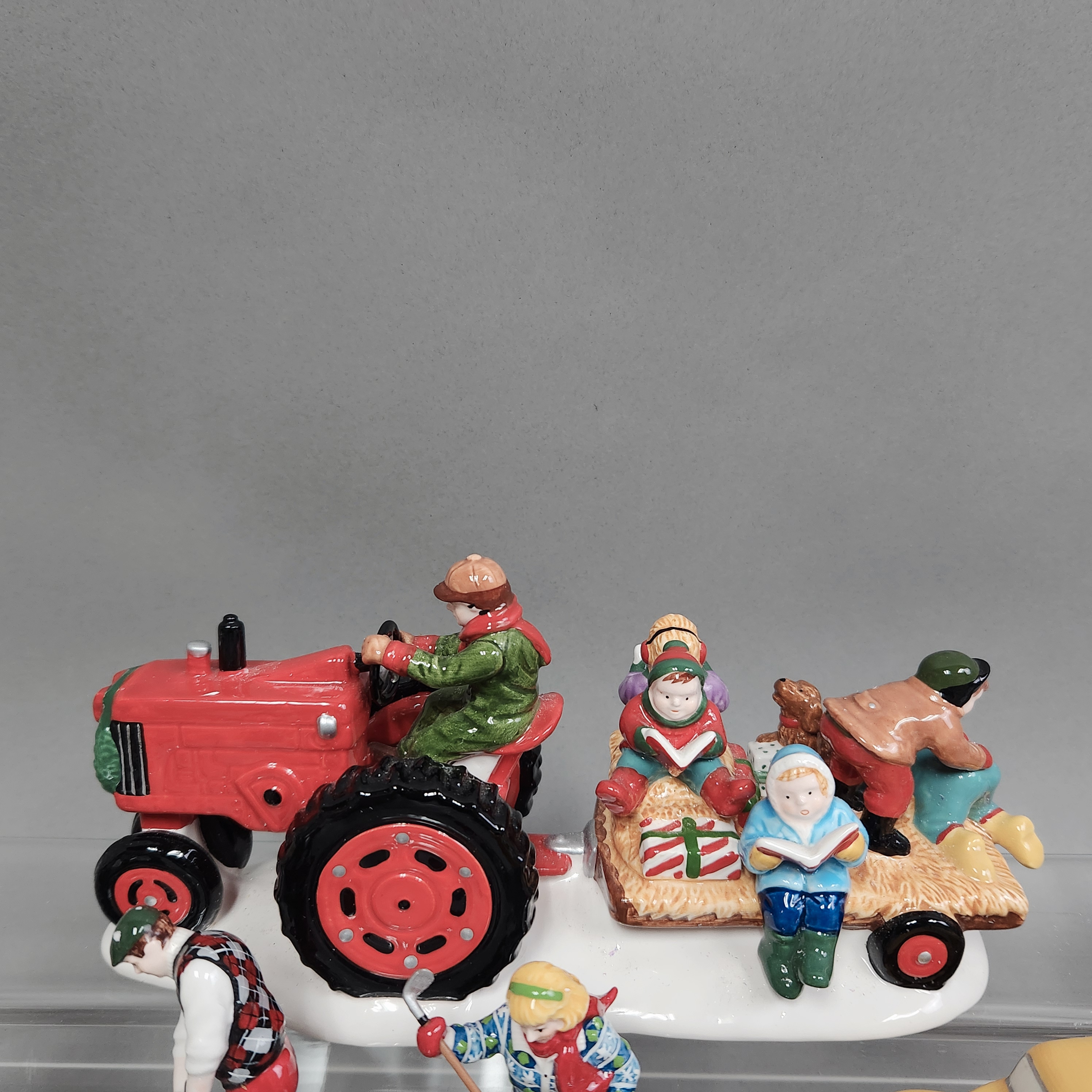 Dept 56 Holiday Village Accessories