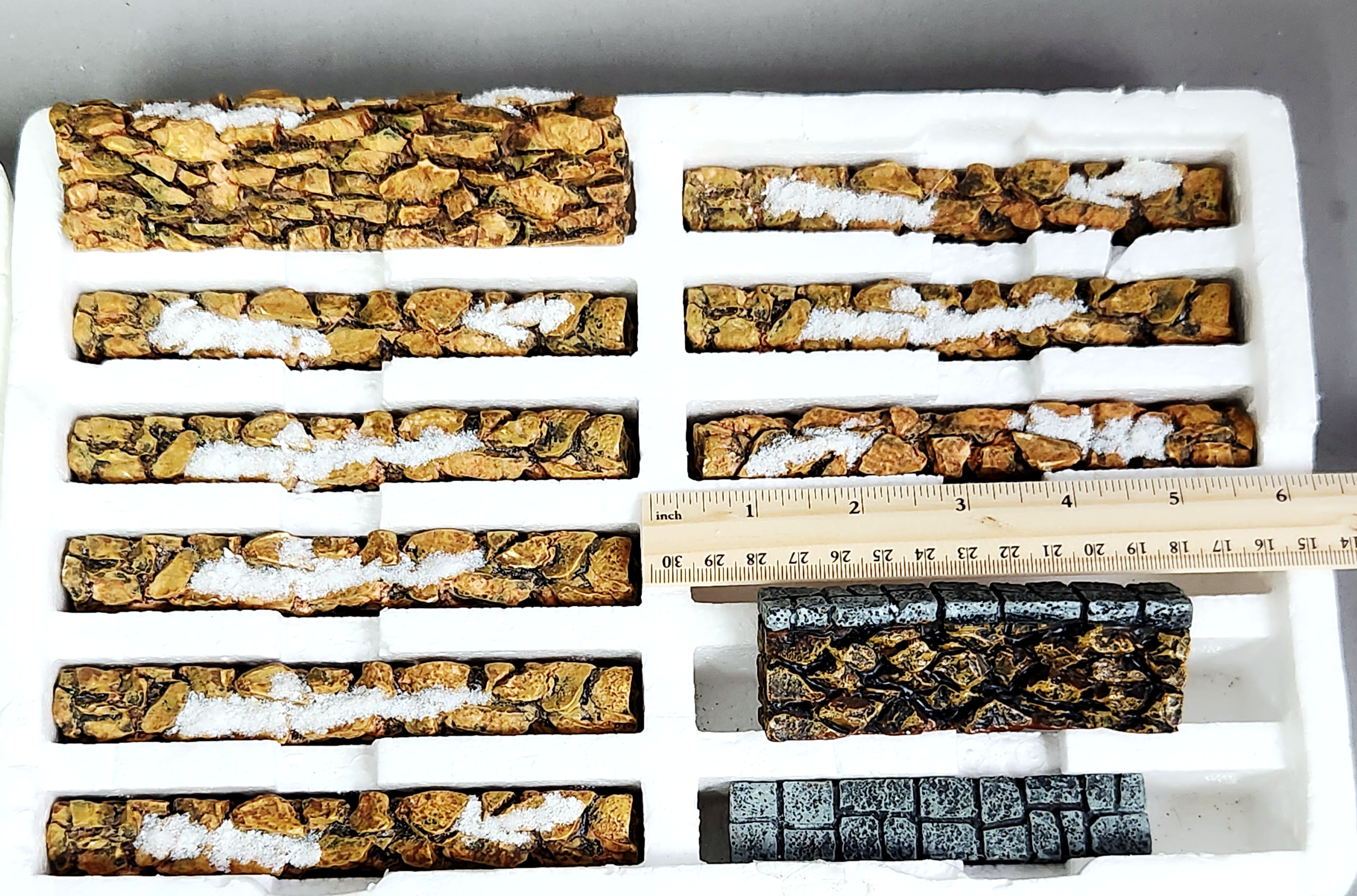 Dept 56 Resin Stone Walls