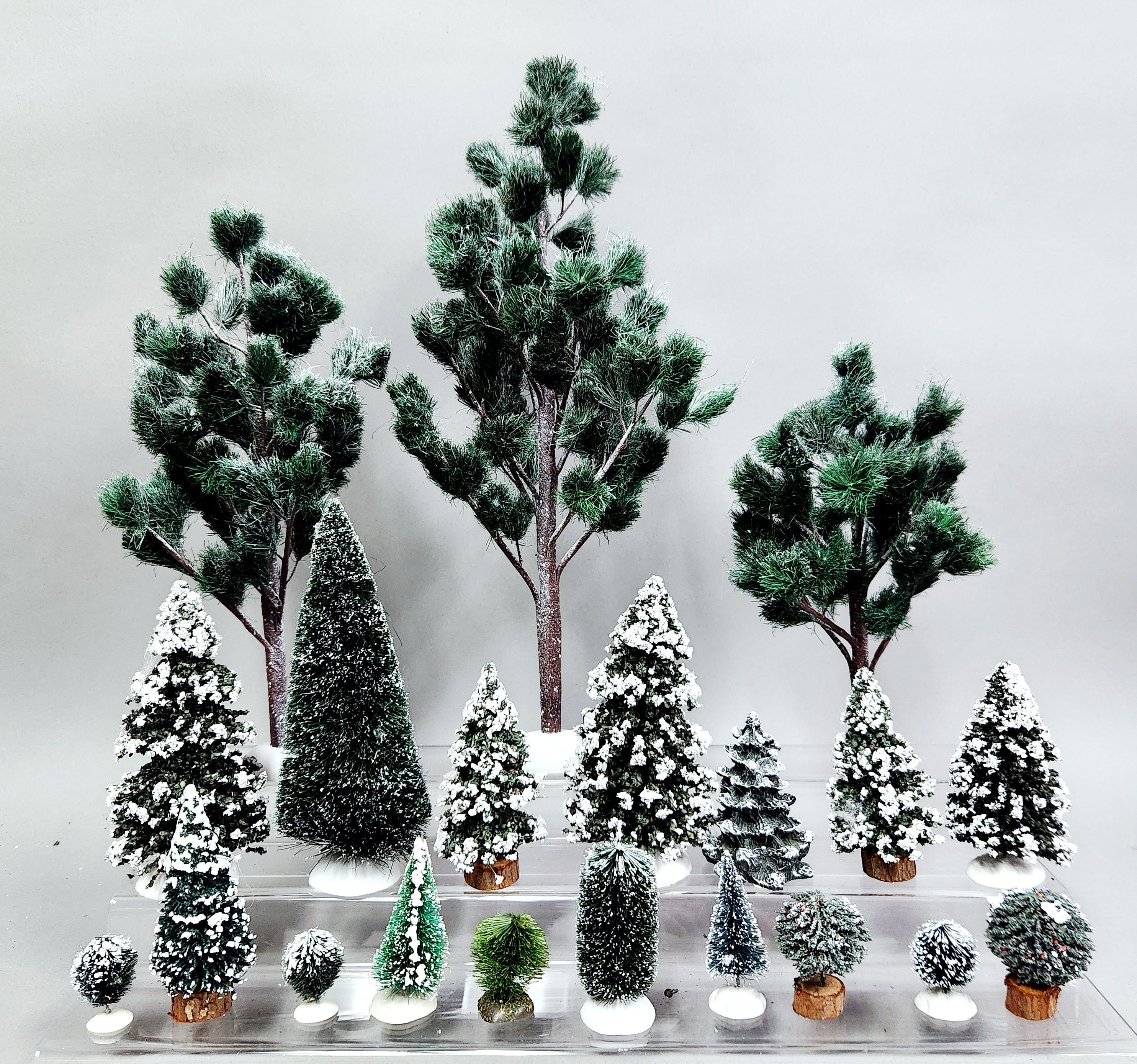 Dept 56 Snow-Covered Trees & Hedges