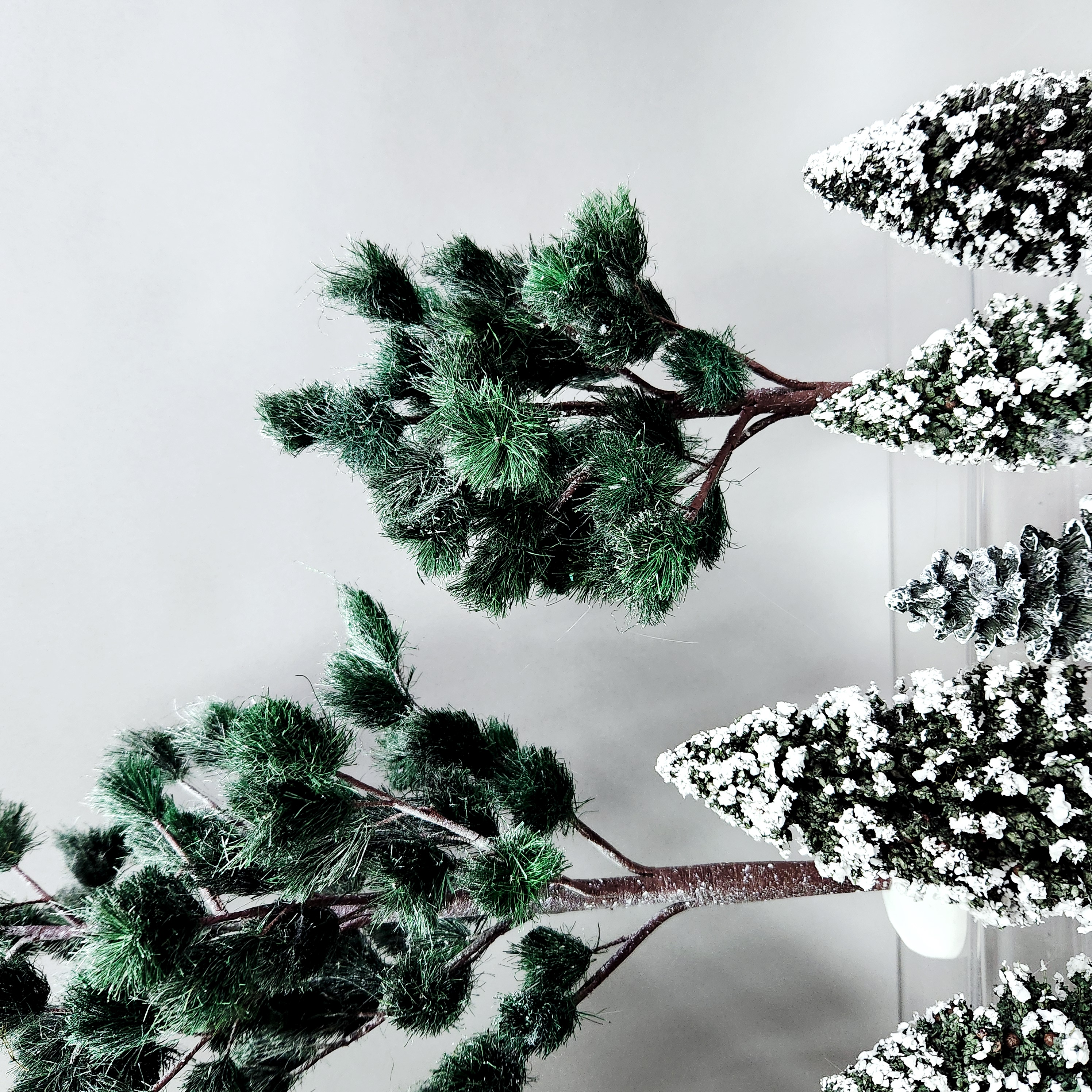 Dept 56 Snow-Covered Trees & Hedges