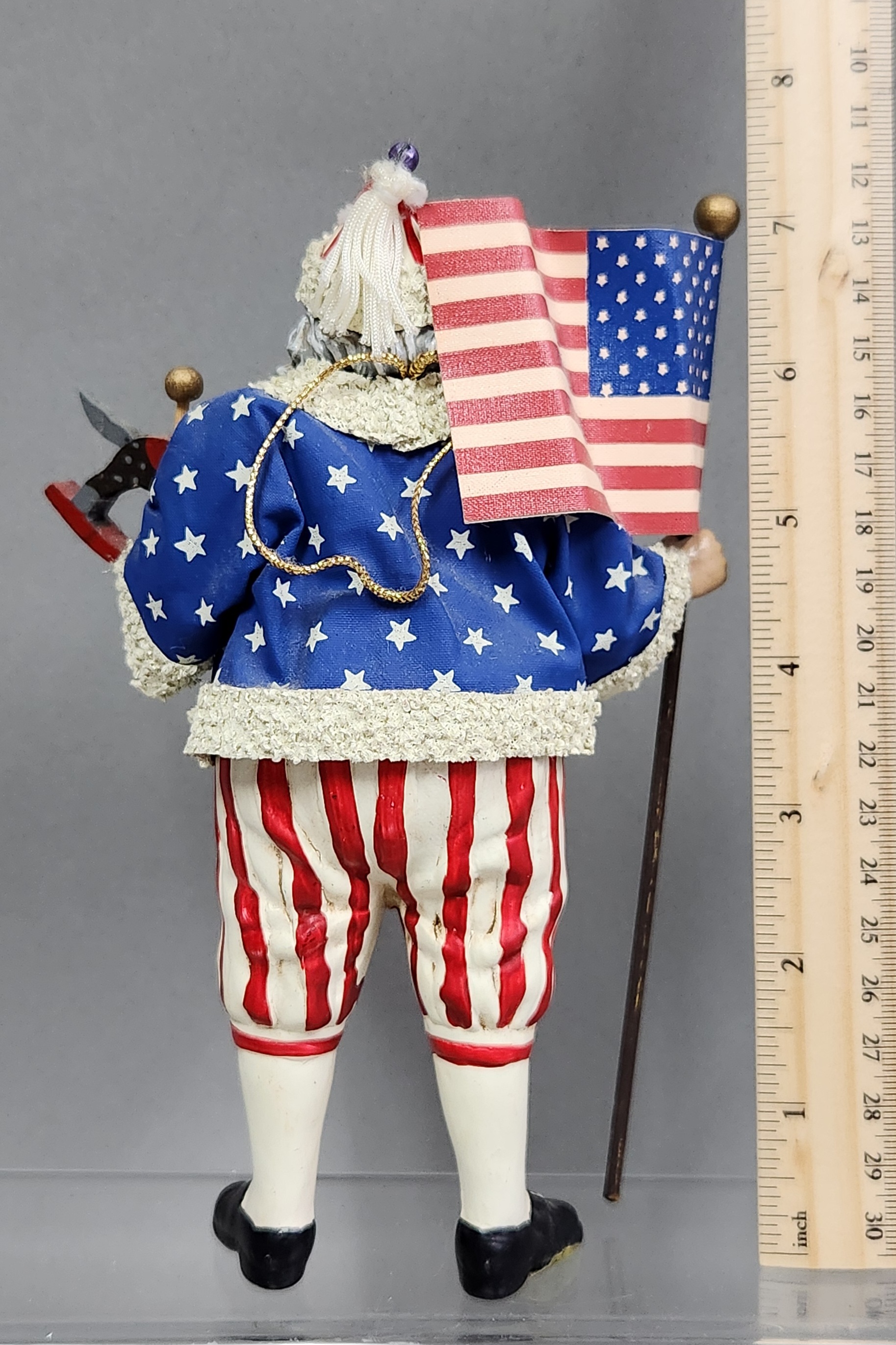 Possible Dreams Clothtique Santa Figurines