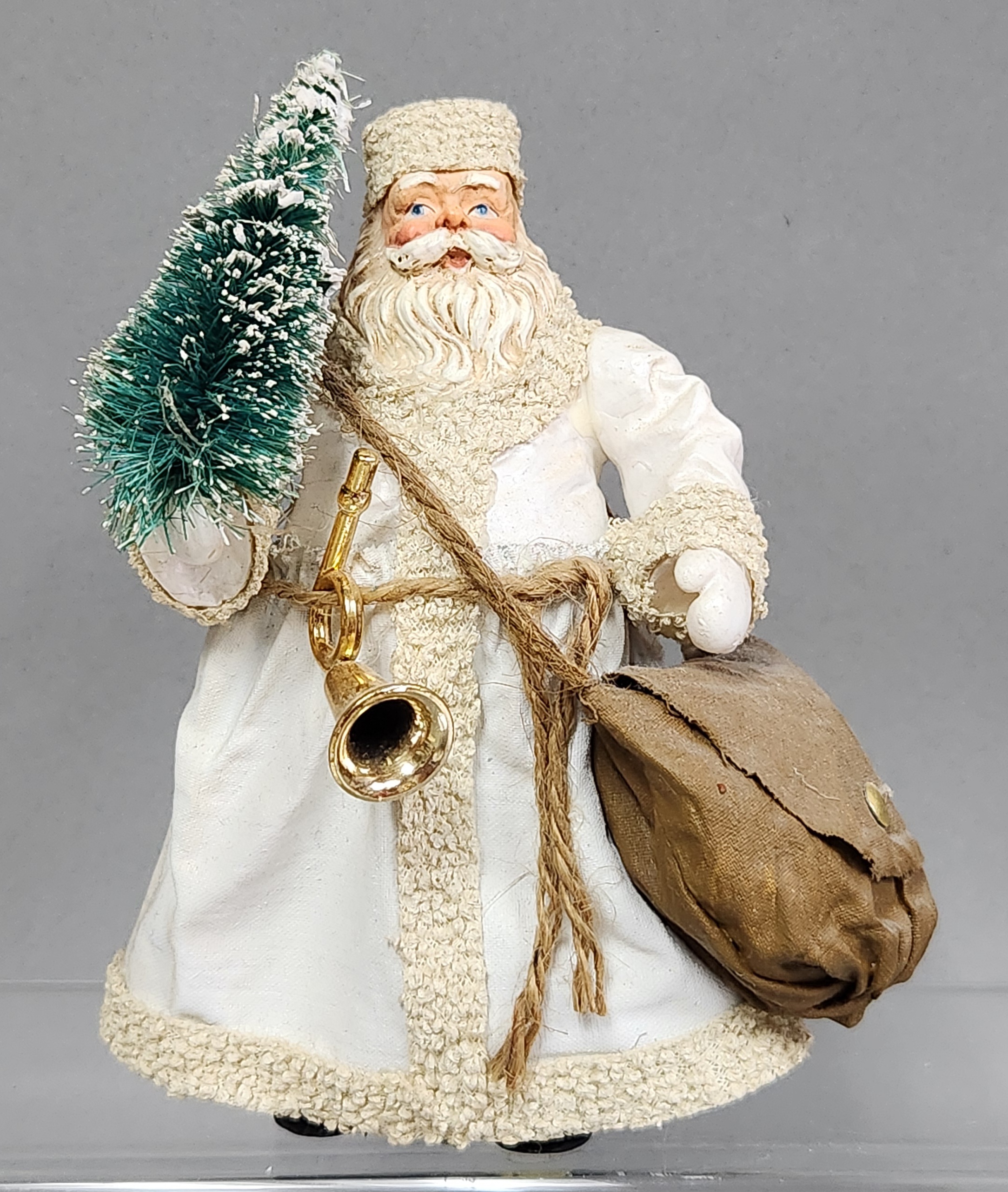 Possible Dreams Clothtique Santa Figurines