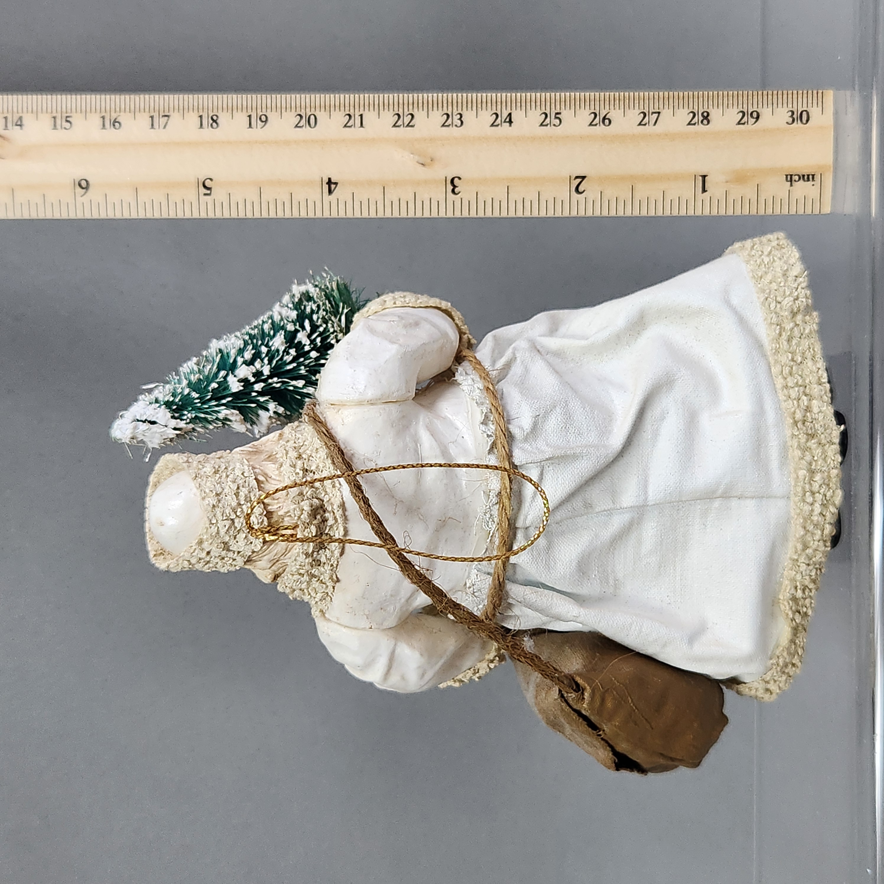 Possible Dreams Clothtique Santa Figurines