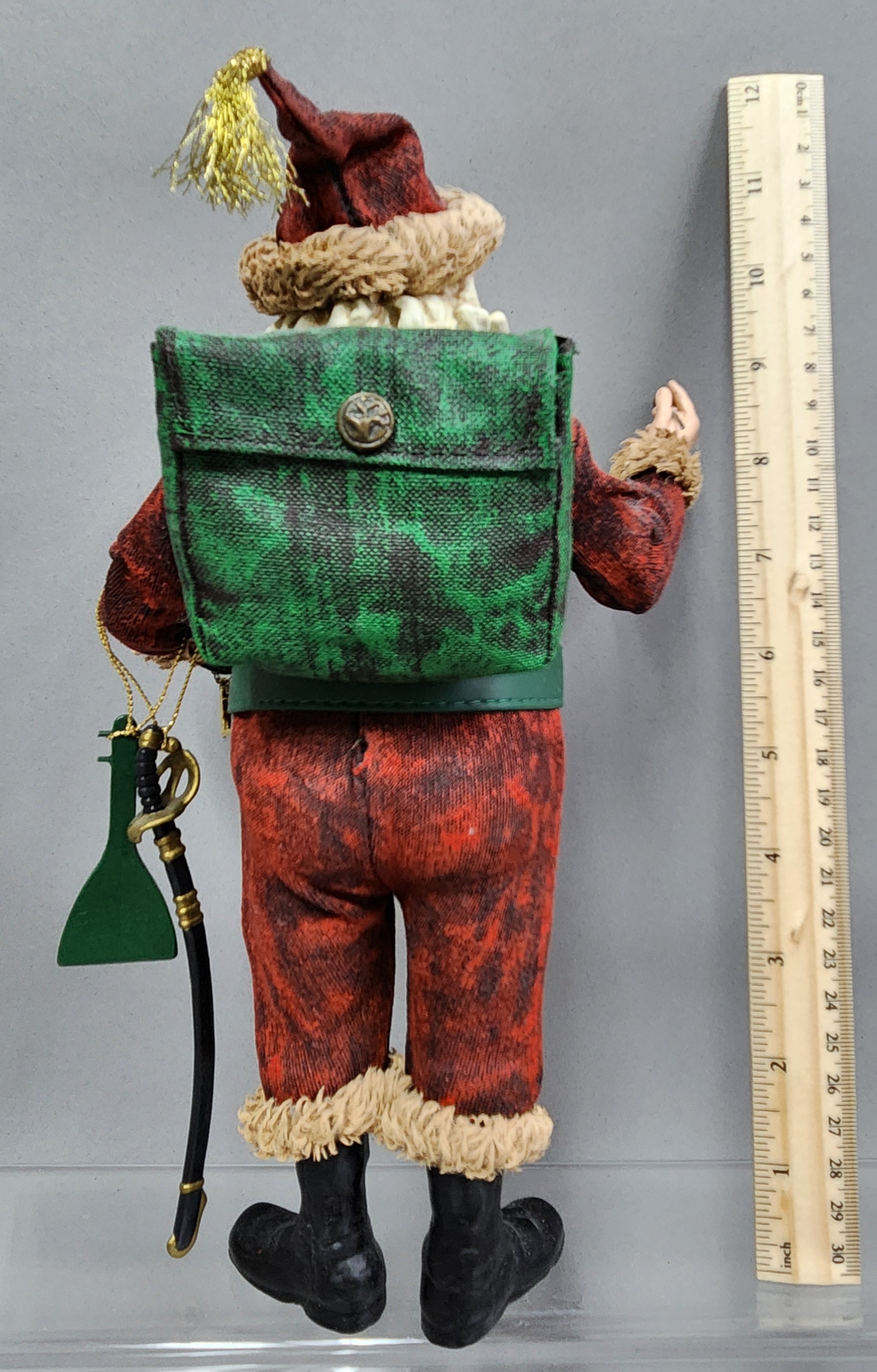Clothtique Nicholas & Siberina Santas