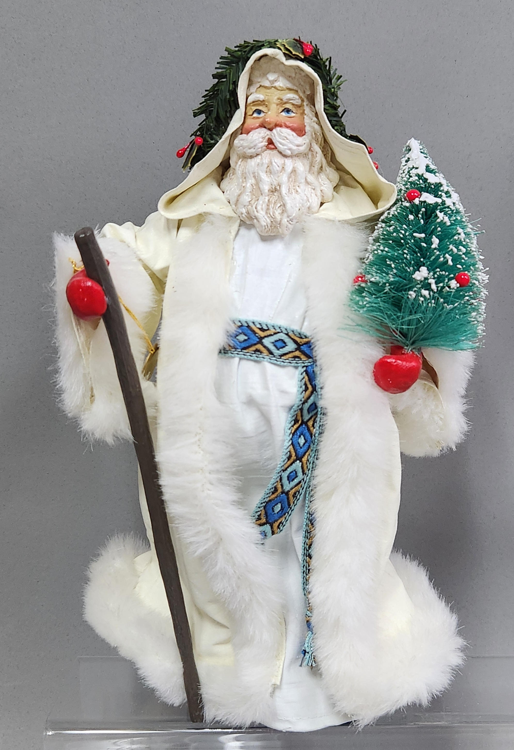 Clothtique Nicholas & Siberina Santas