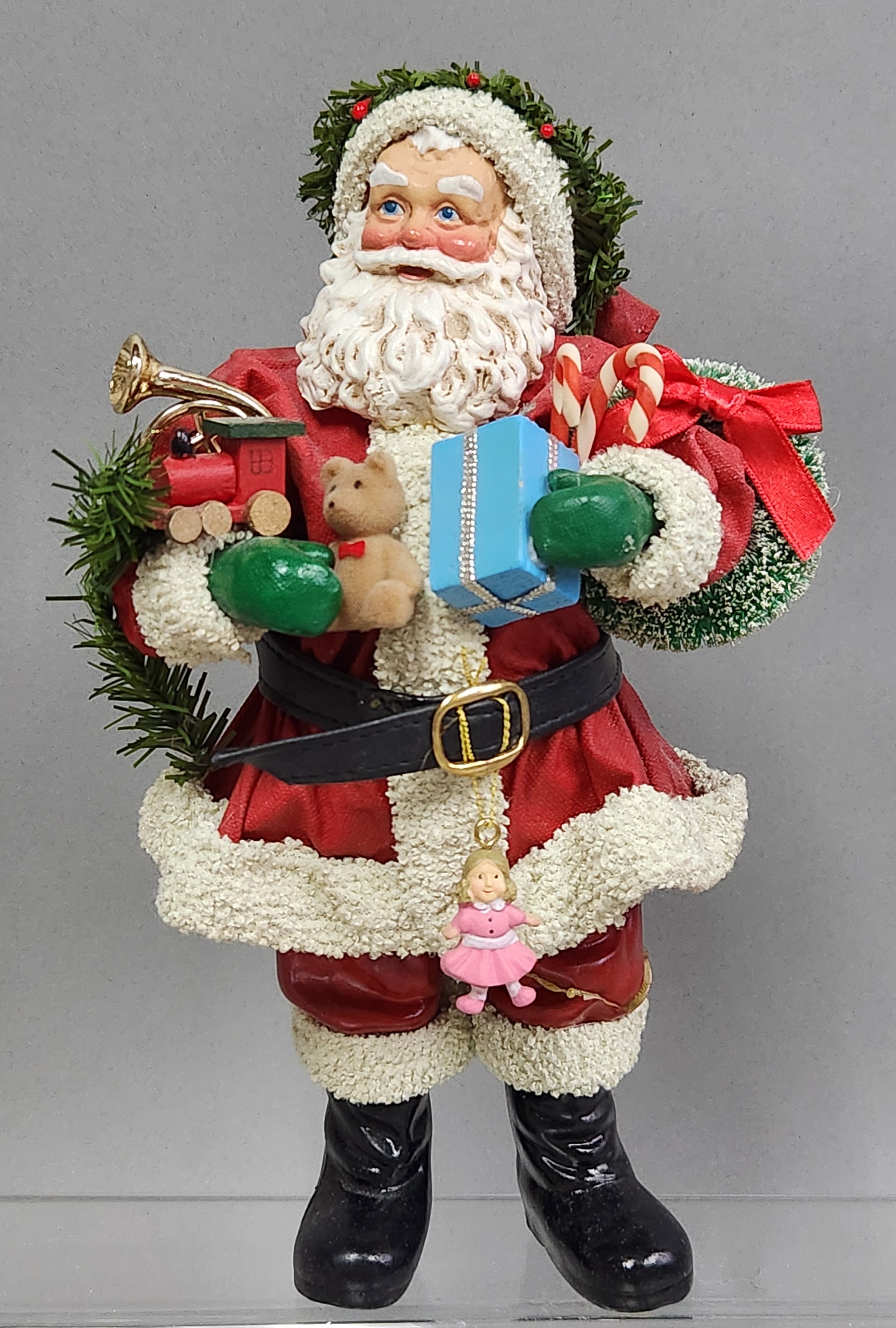 Possible Dreams Clothtique Santas