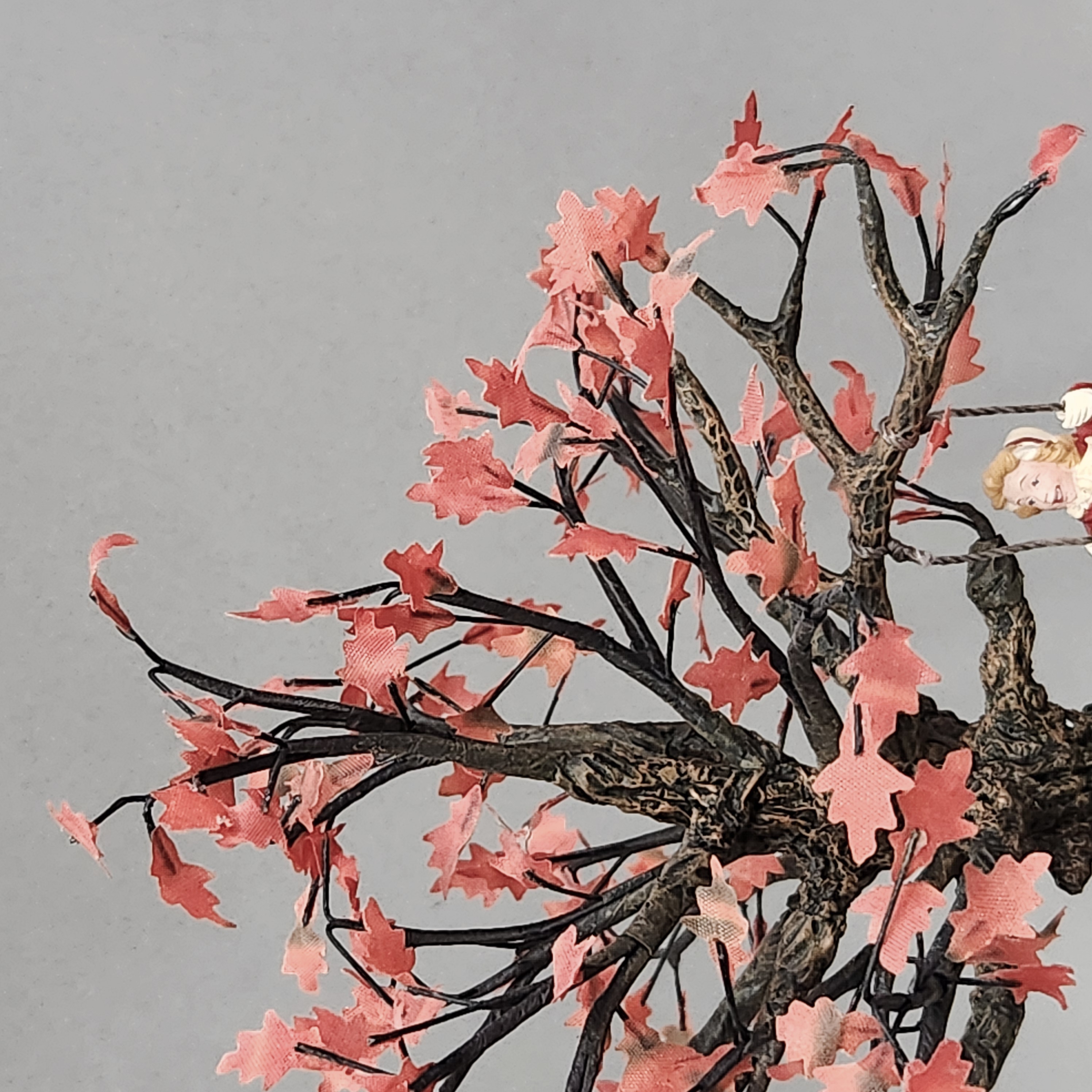 Dept 56 Swinging Oak Tree Accessory