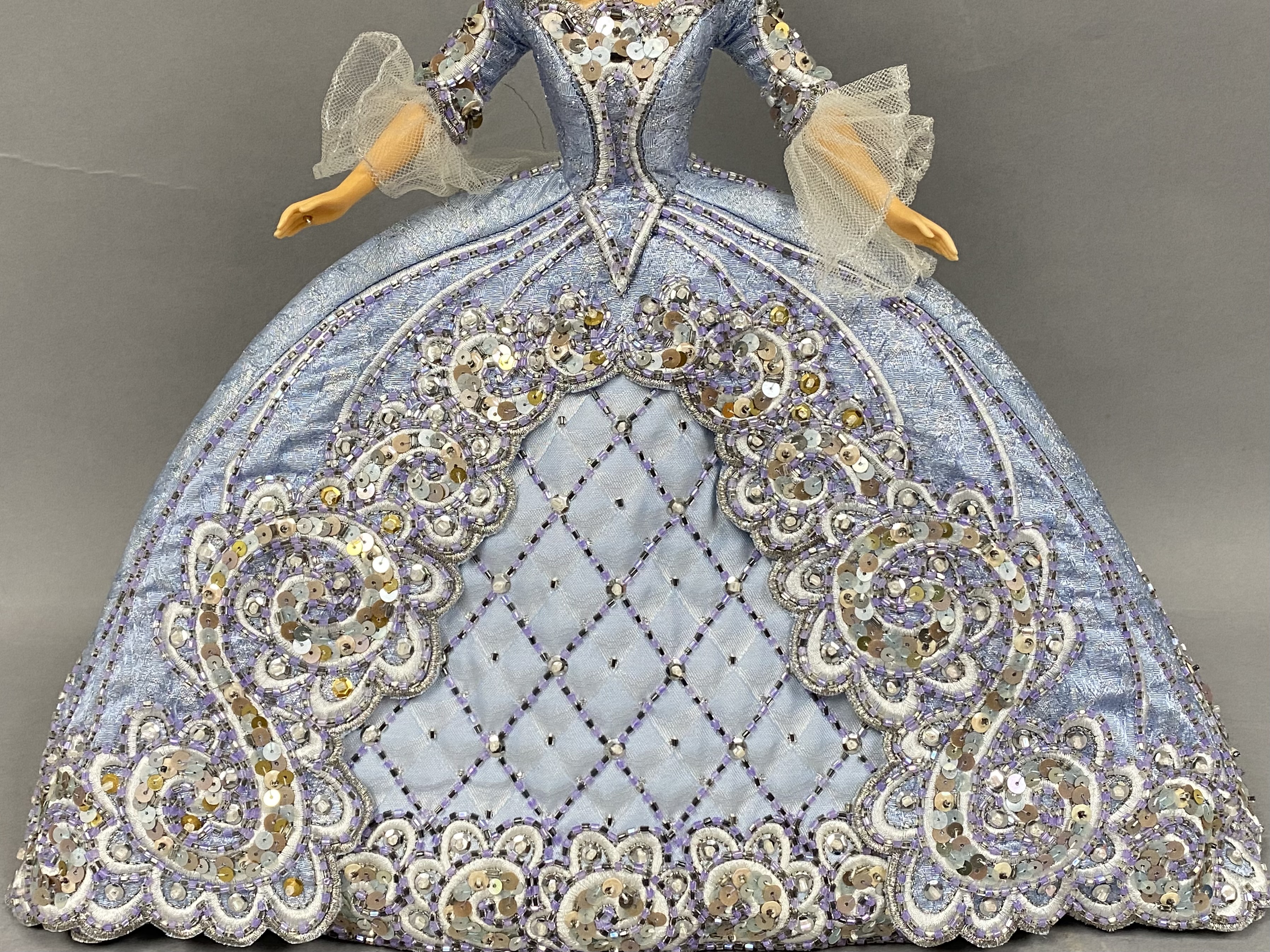 Bob Mackie Madame du Barbie Limited Edition Doll