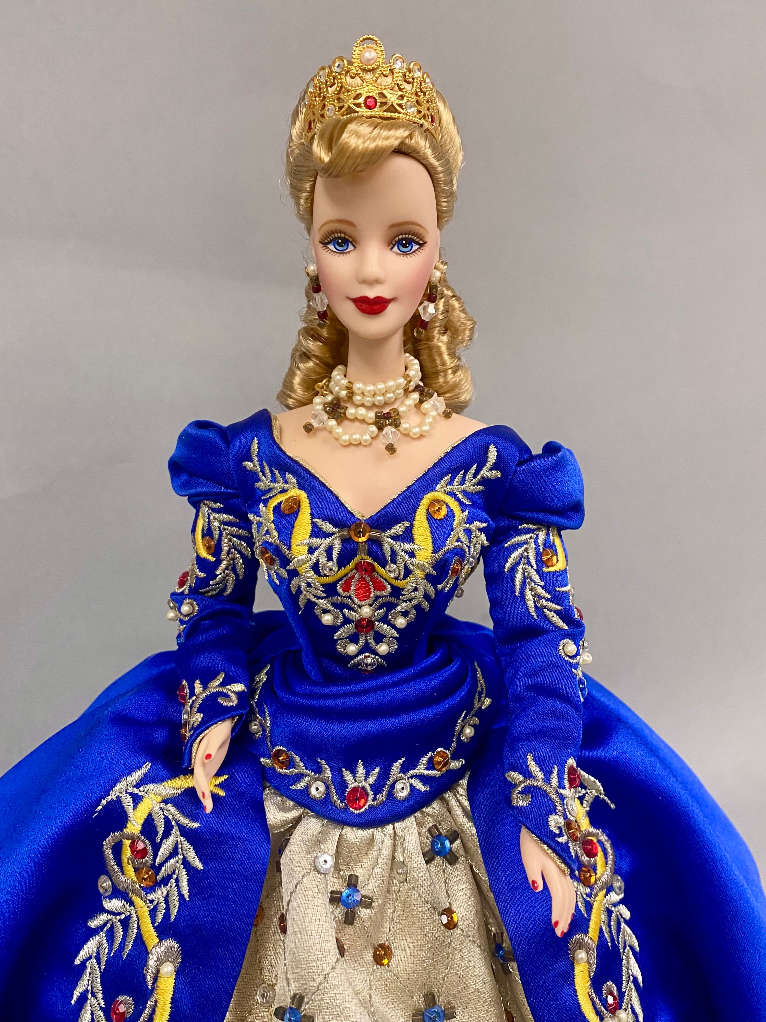Mattel Fabergé Imperial Elegance Vinyl Barbie Doll
