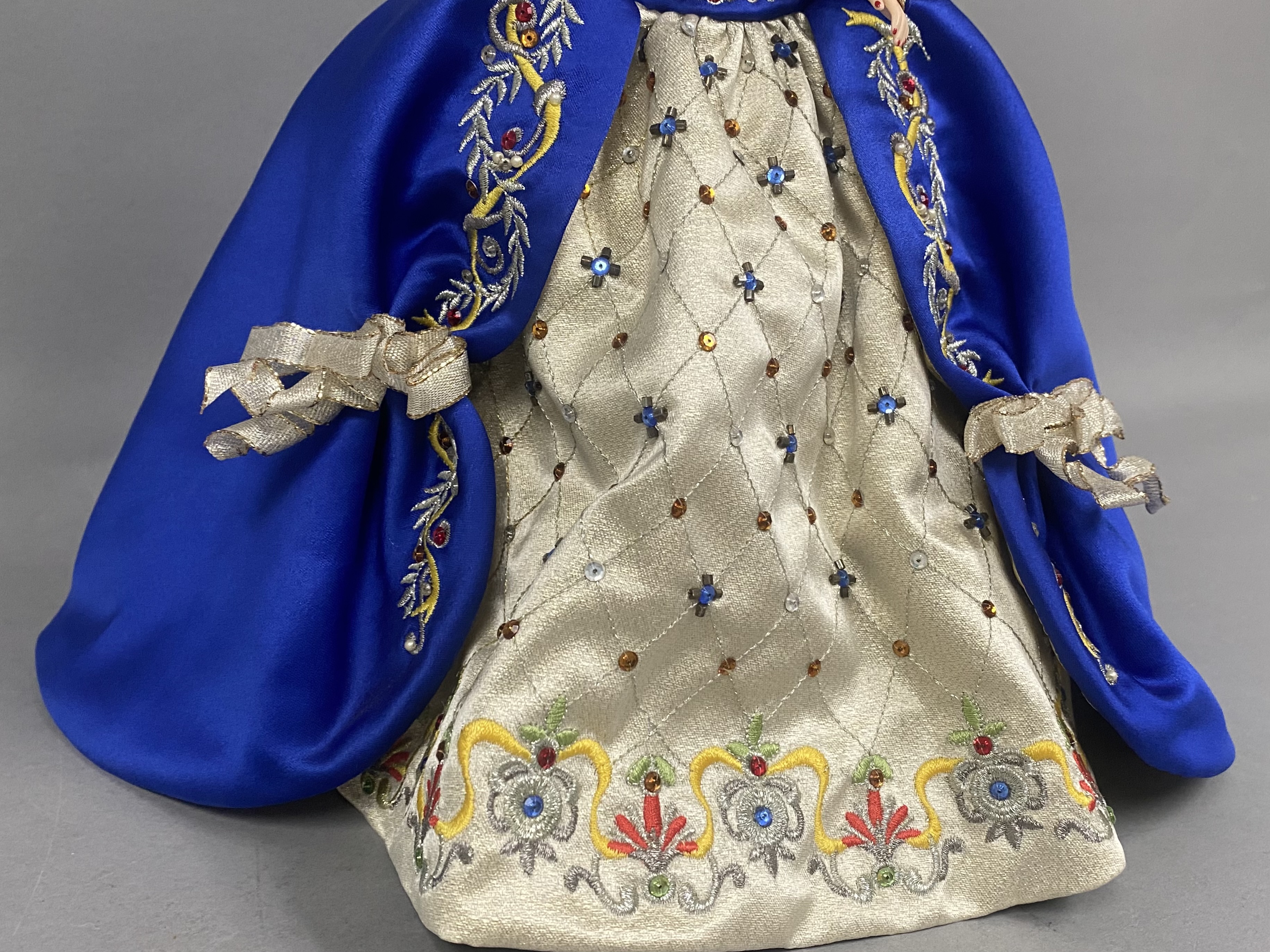 Mattel Fabergé Imperial Elegance Vinyl Barbie Doll