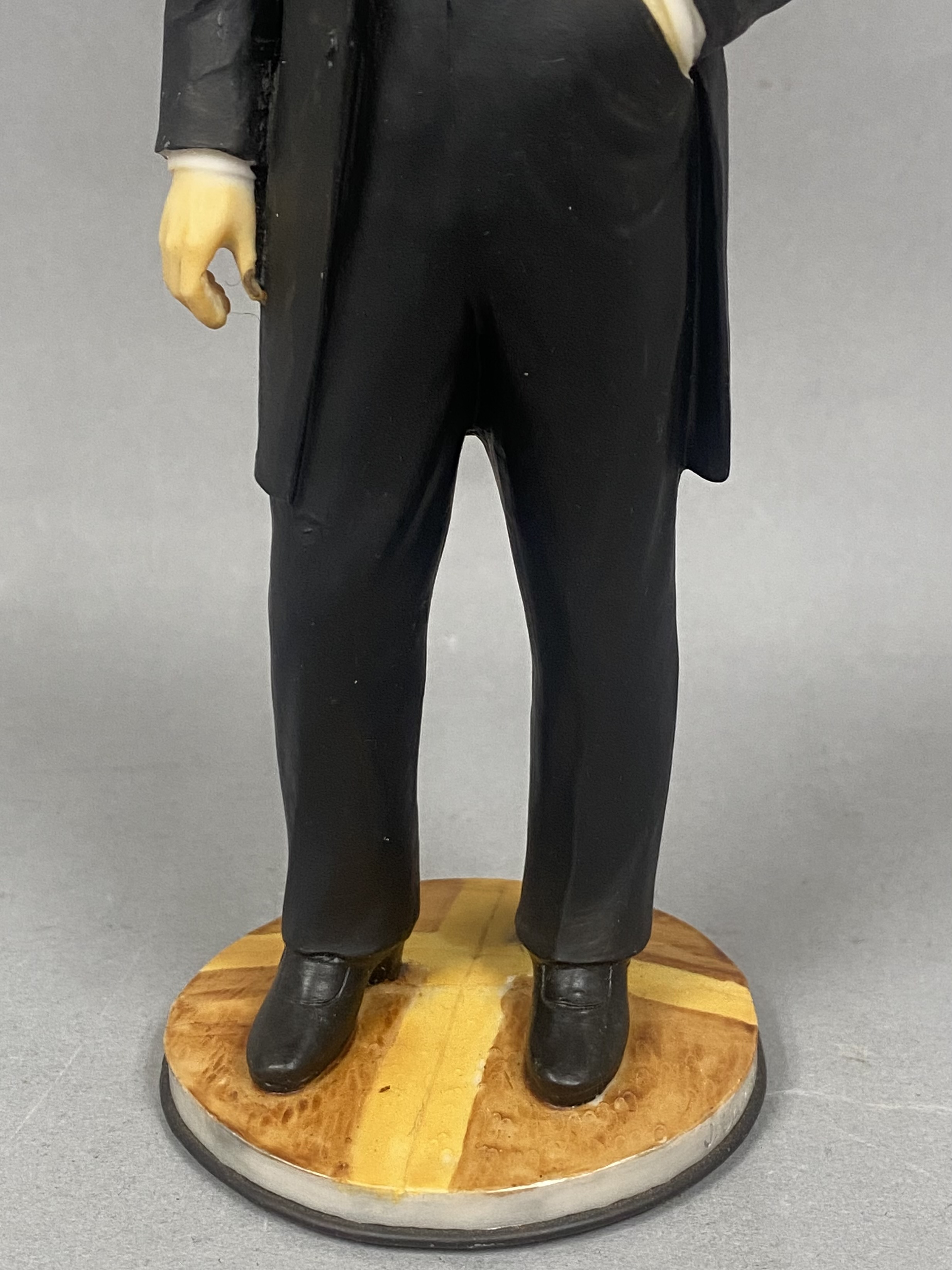 Dave Grossman Gone With The Wind Figurines