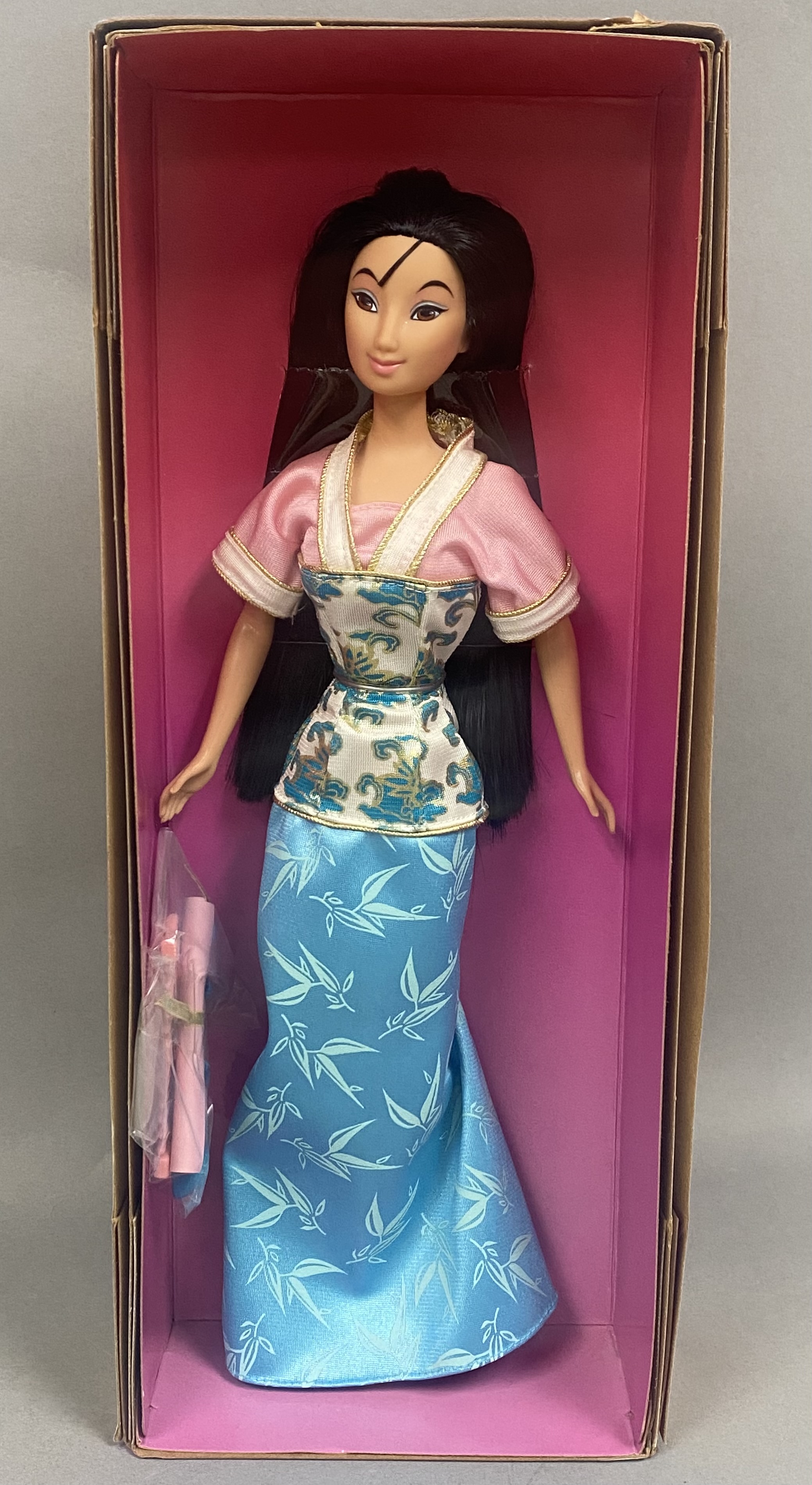 Mattel Disney Satiny Shimmer Mulan Doll