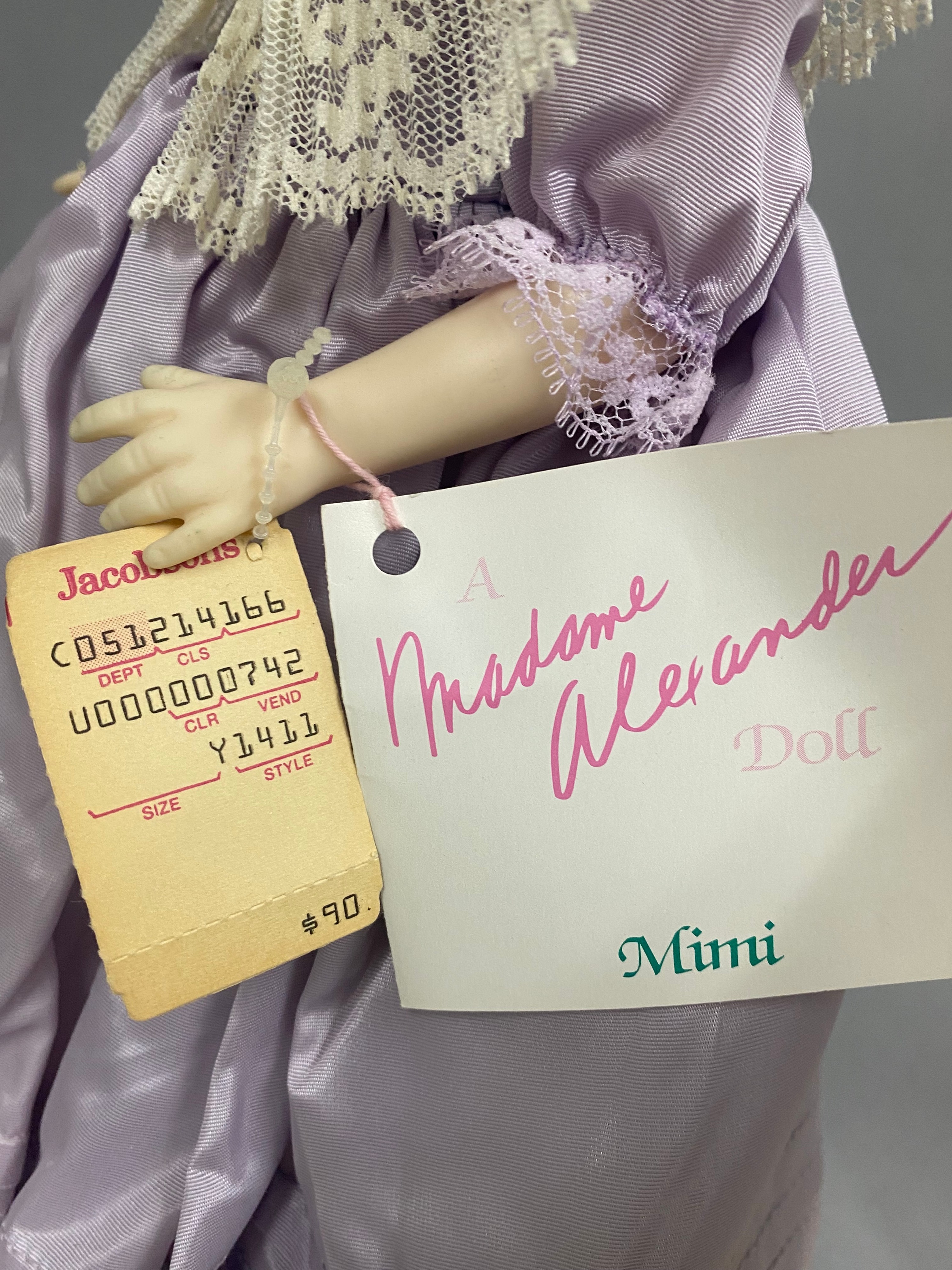 Madame Alexander Mimi #1411 Vinyl Doll