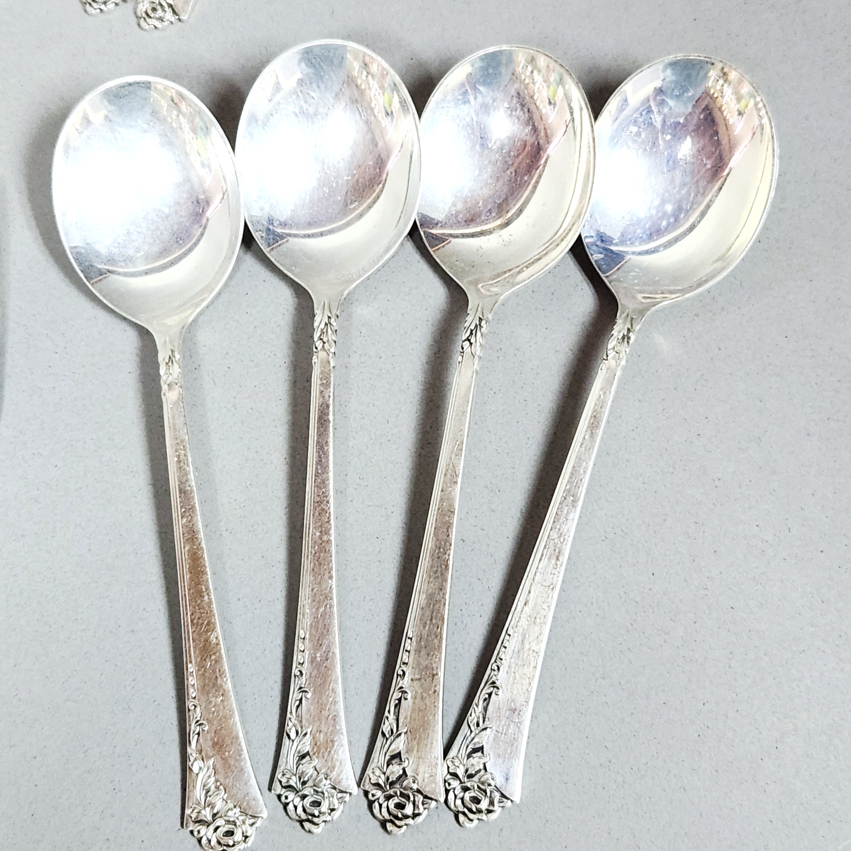 Heirloom Sterling Damask Rose Flatware 1464.64 Grams