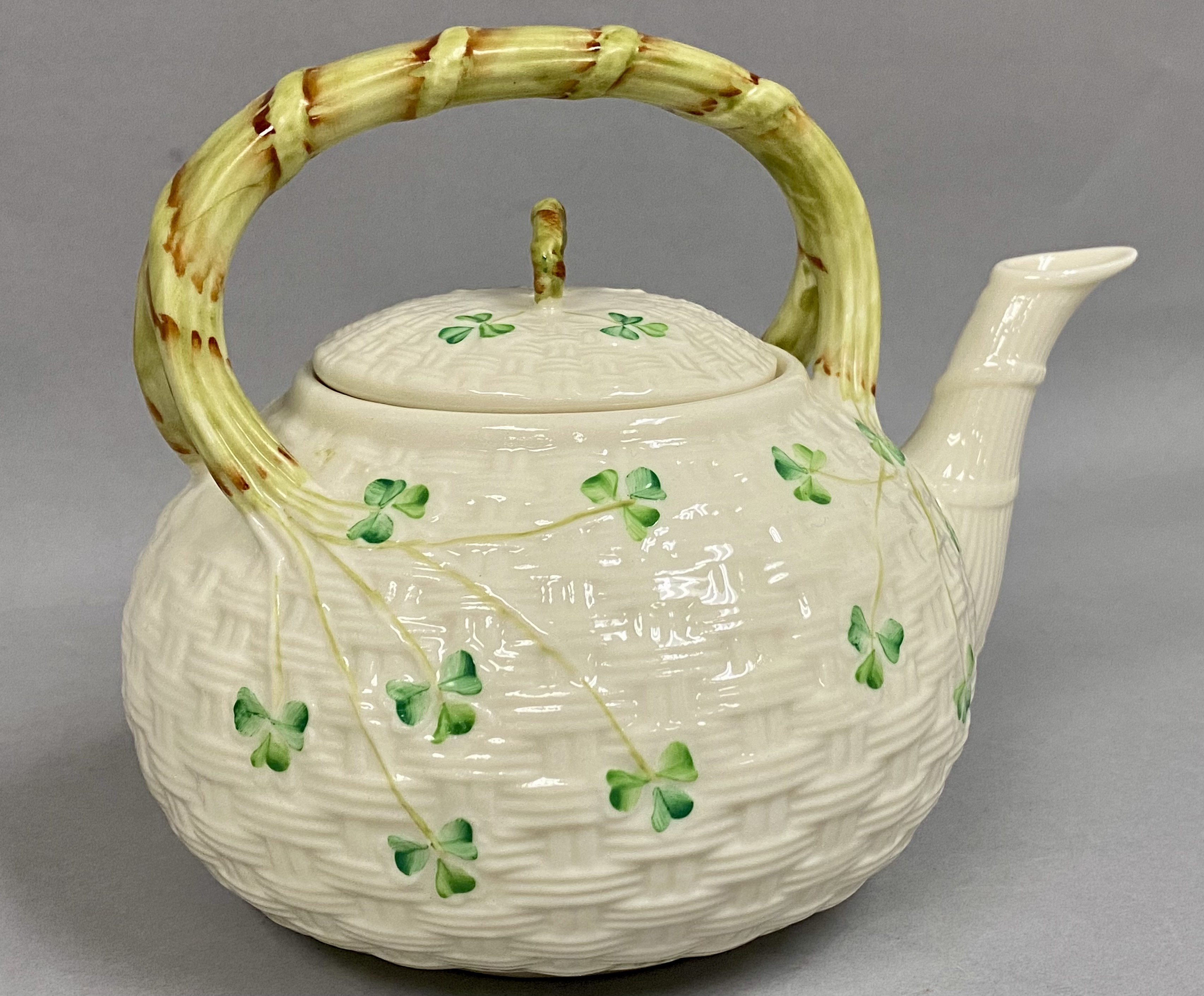 Belleek Shamrock Porcelain Basketweave Tea Set
