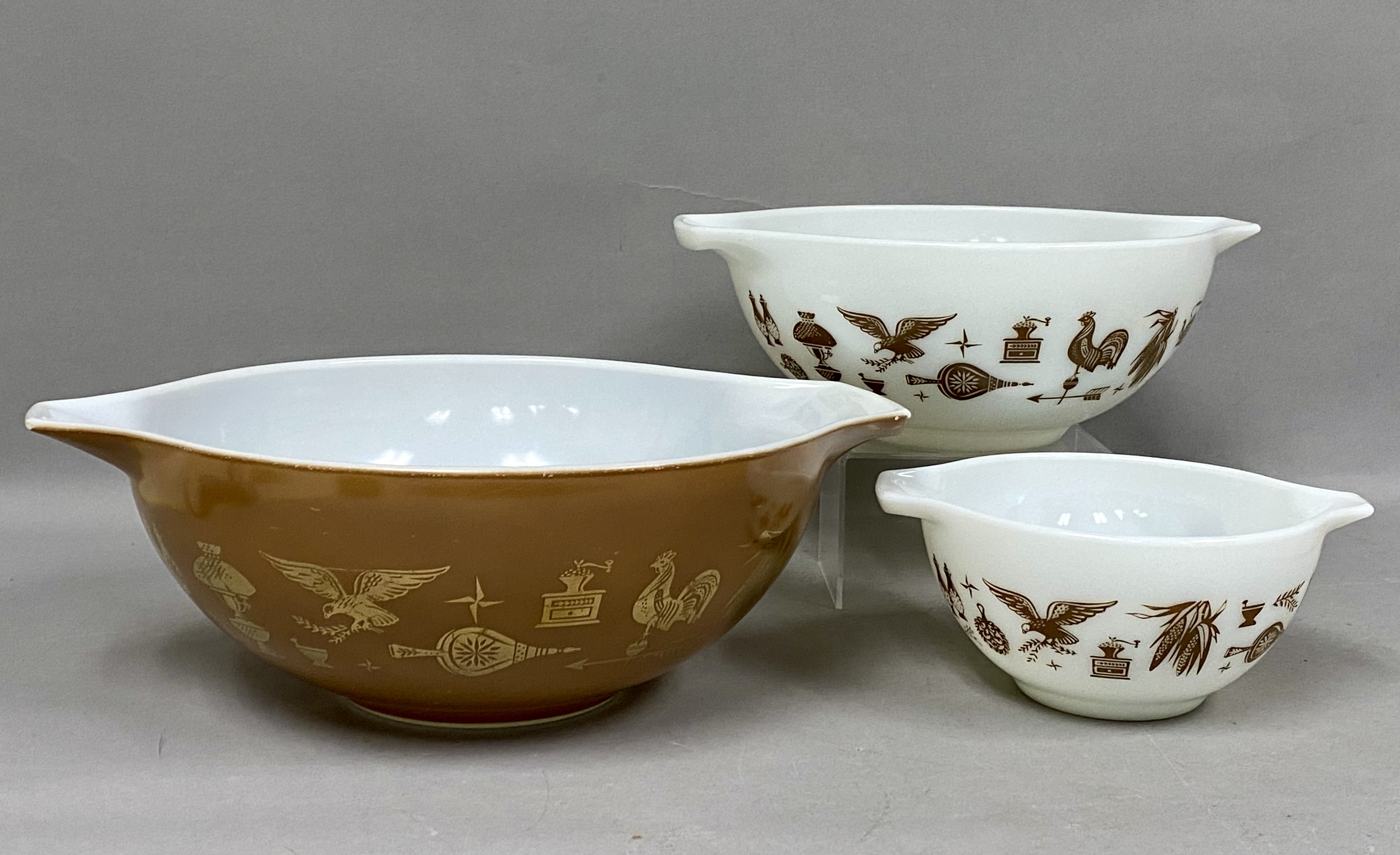 Pyrex Early American Cinderella Nesting Bowls