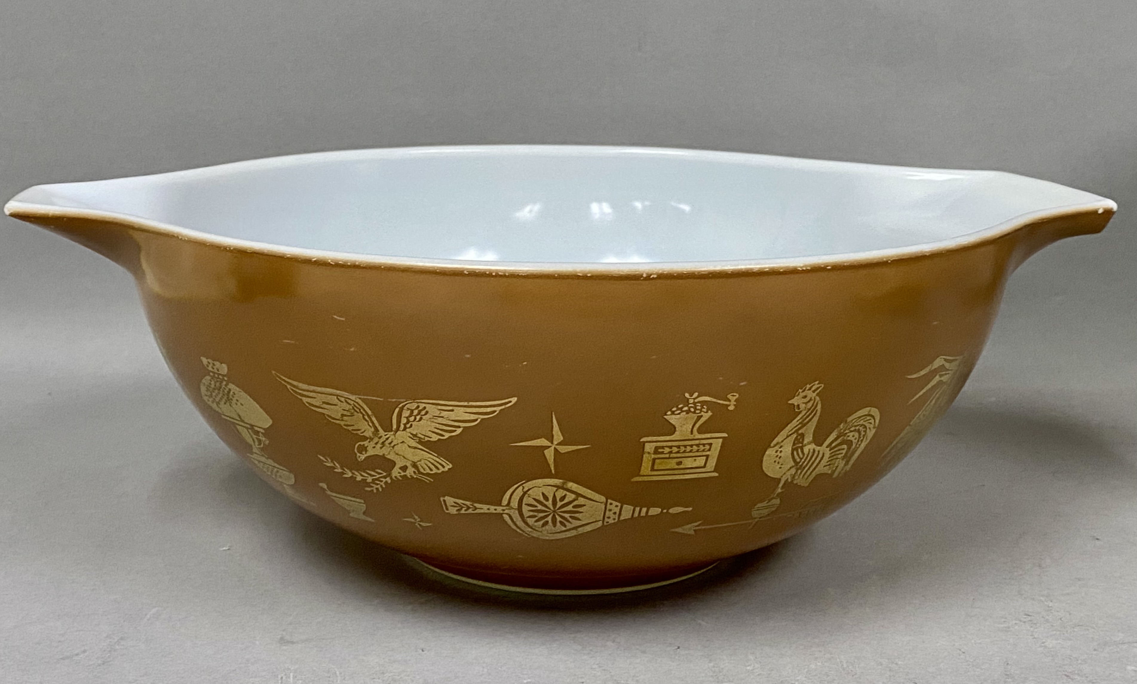 Pyrex Early American Cinderella Nesting Bowls