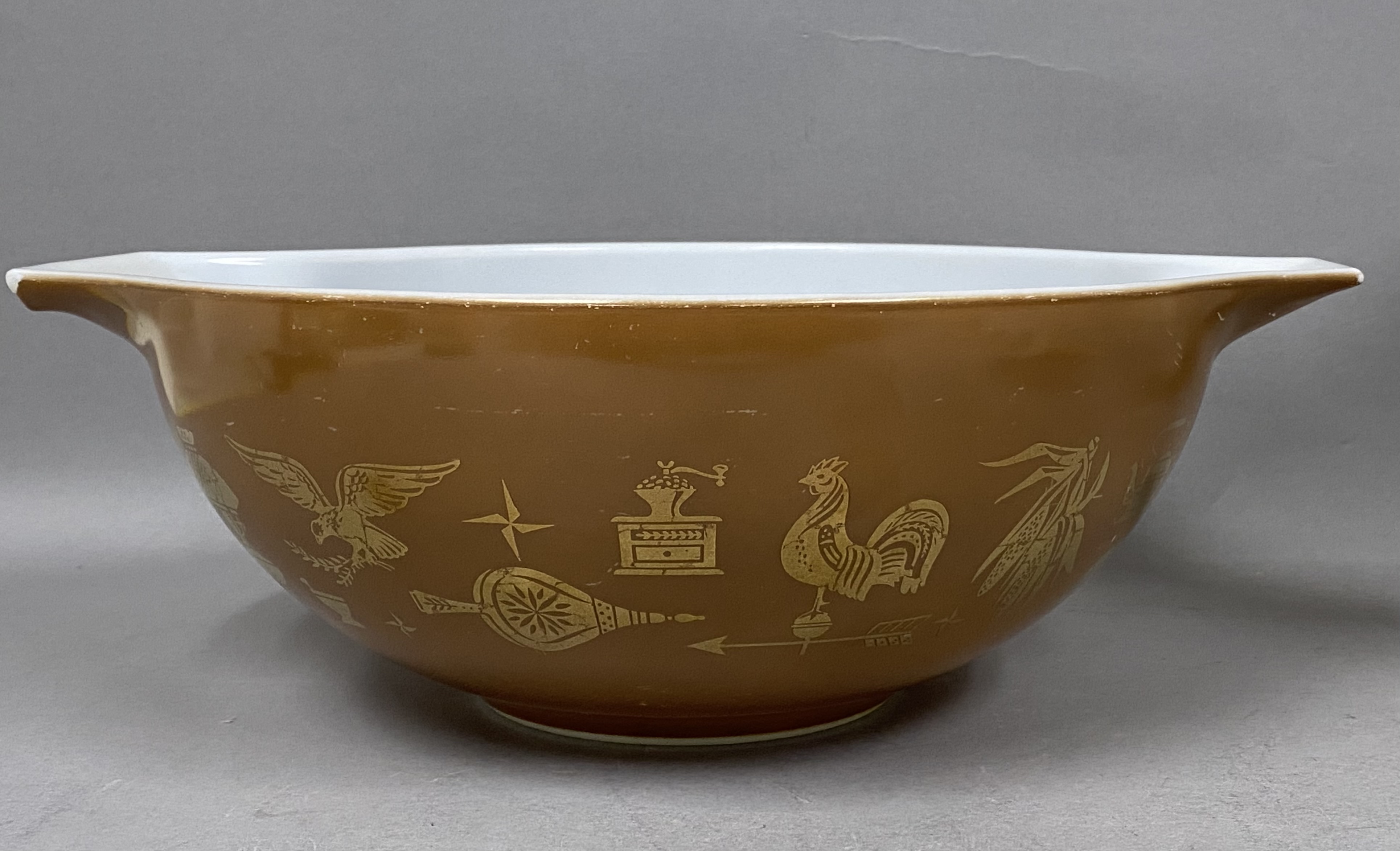 Pyrex Early American Cinderella Nesting Bowls